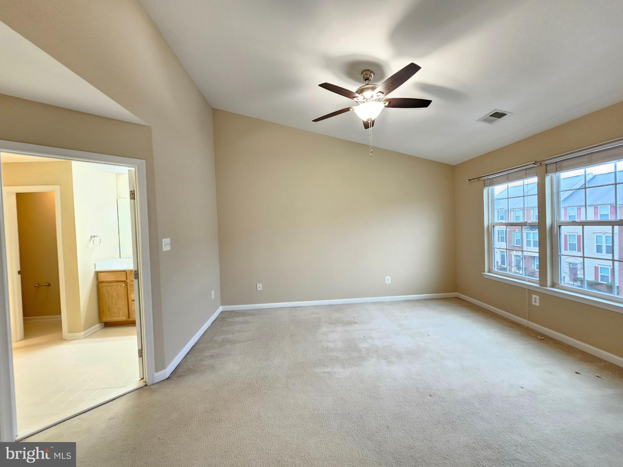 HEATHCOTE COMMONS - Residential Lease