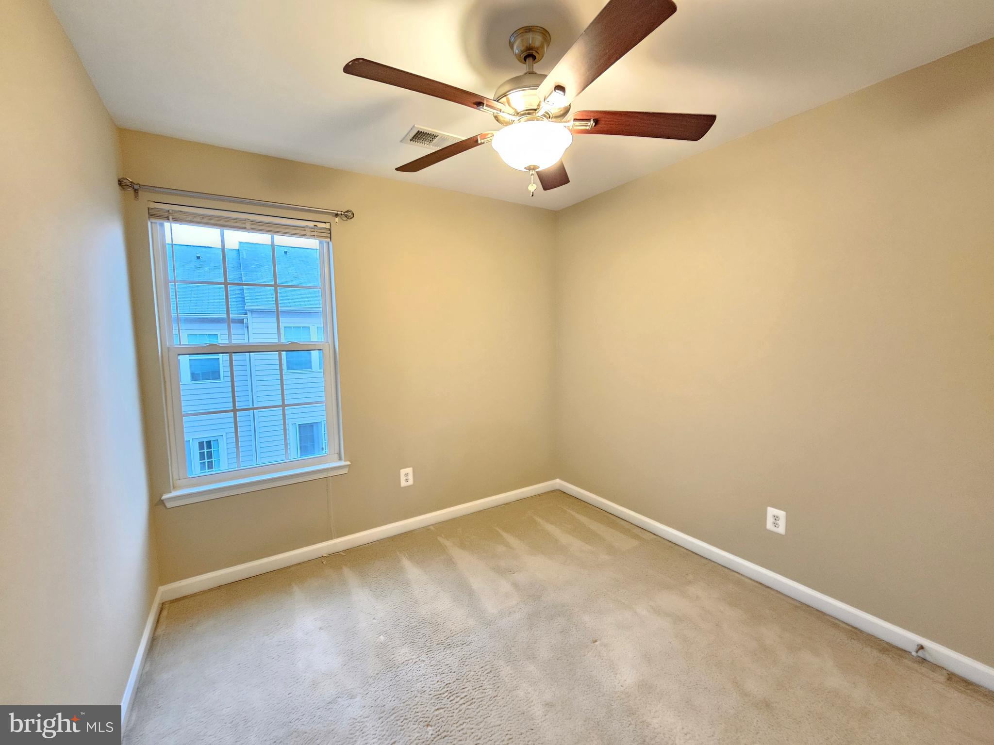 HEATHCOTE COMMONS - Residential Lease