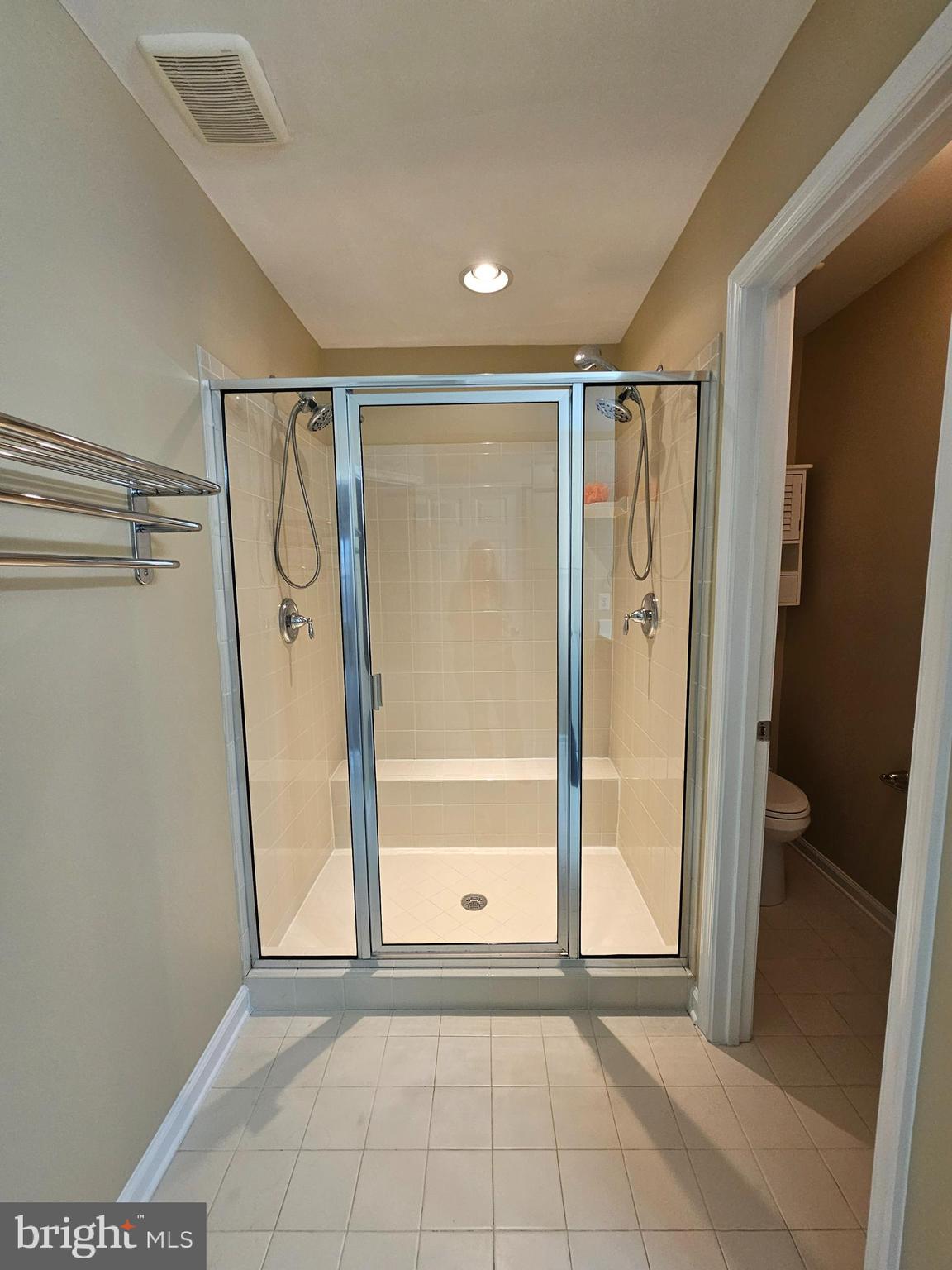 HEATHCOTE COMMONS - Residential Lease