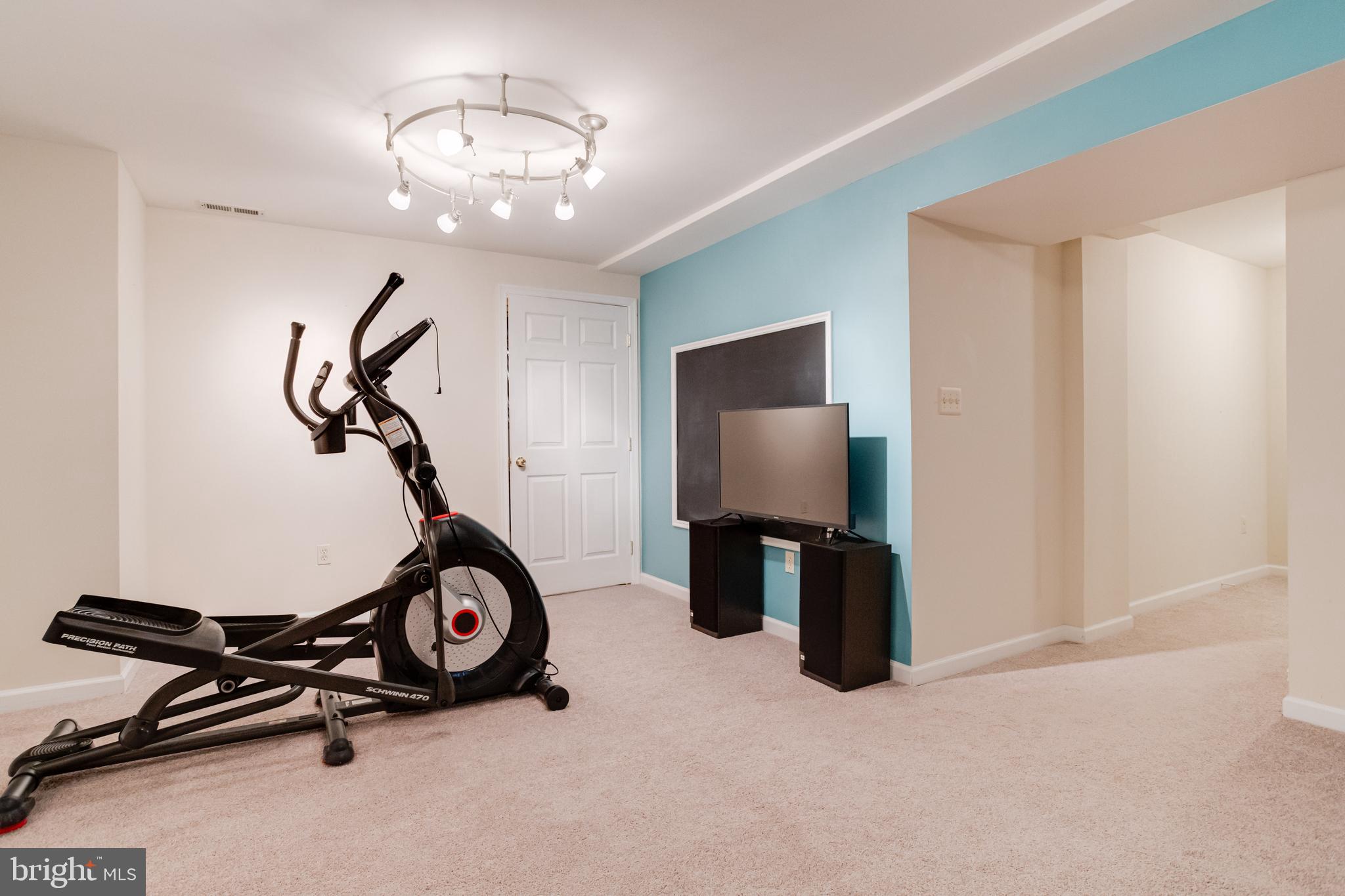 HARFORD TOWN - Residential