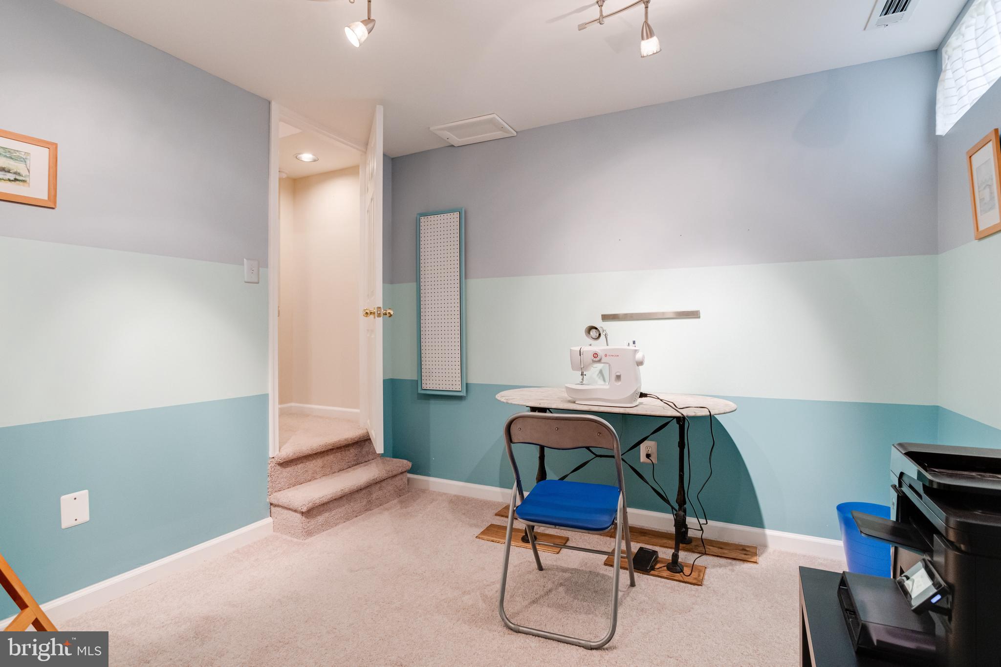 HARFORD TOWN - Residential