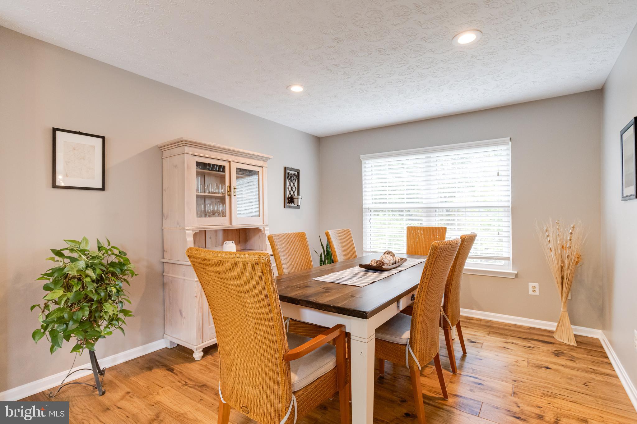 HARFORD TOWN - Residential