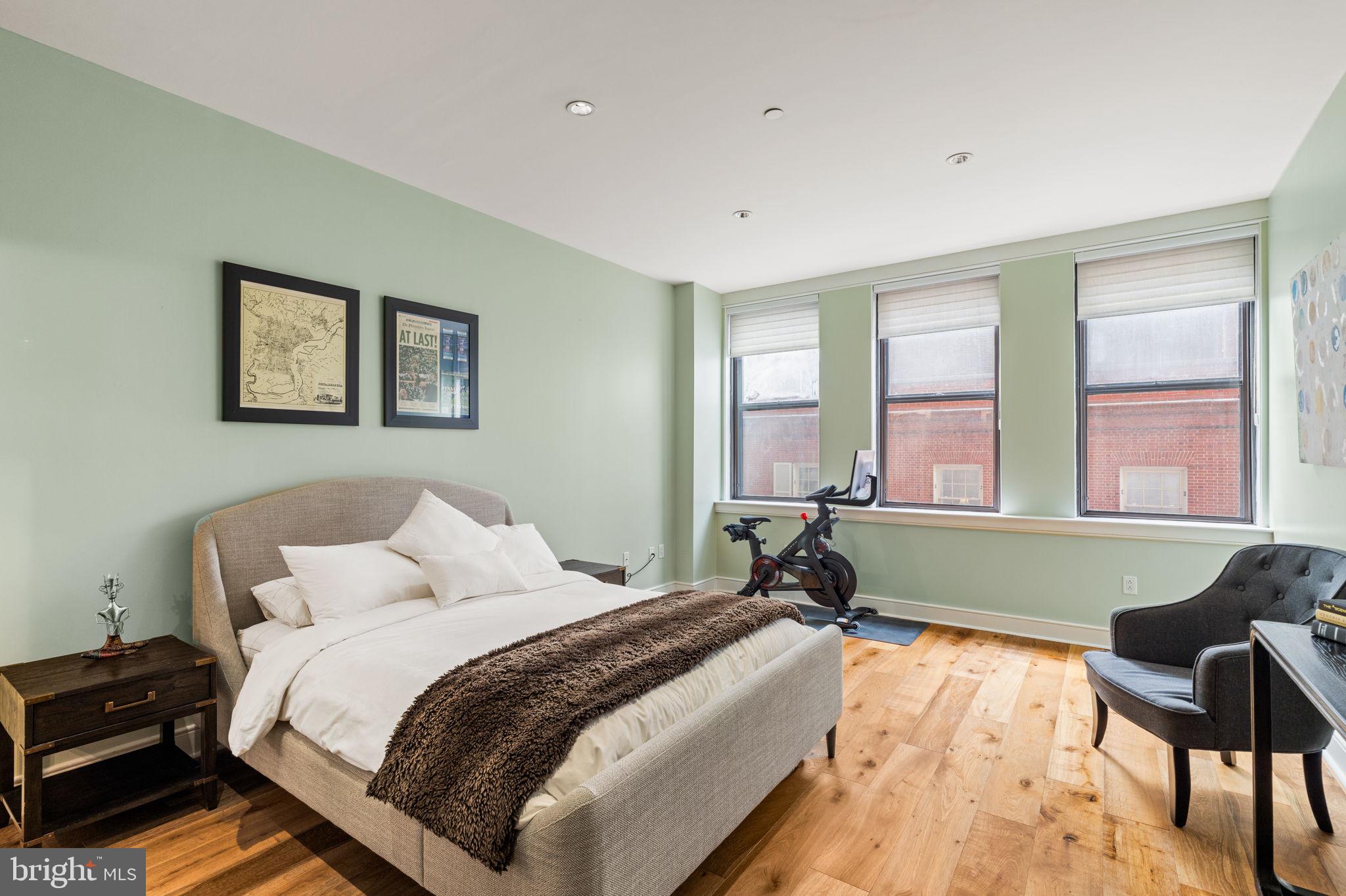 RITTENHOUSE SQUARE - Residential