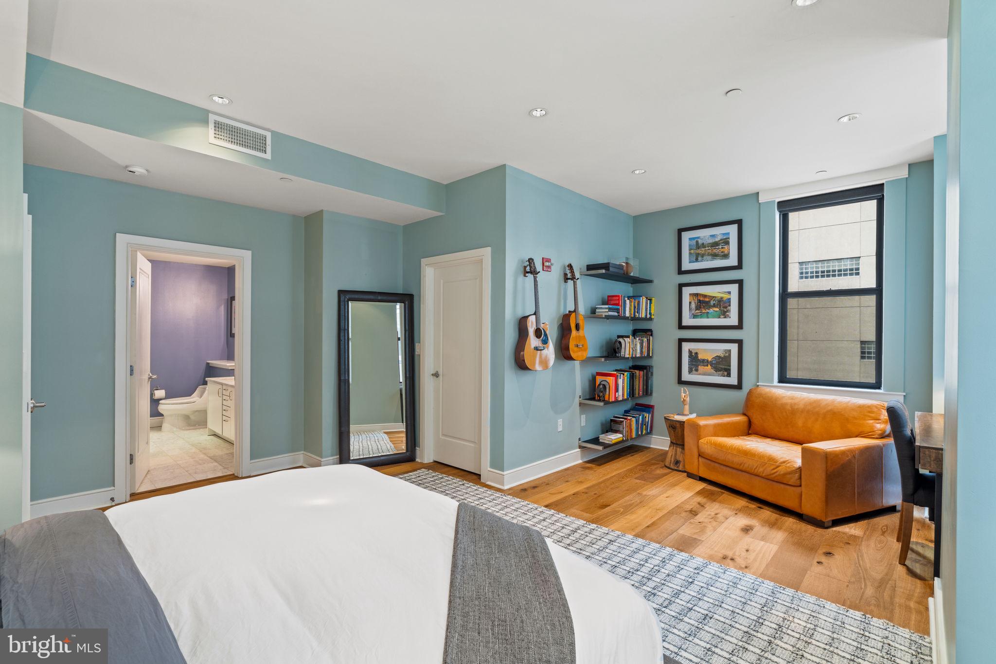 RITTENHOUSE SQUARE - Residential