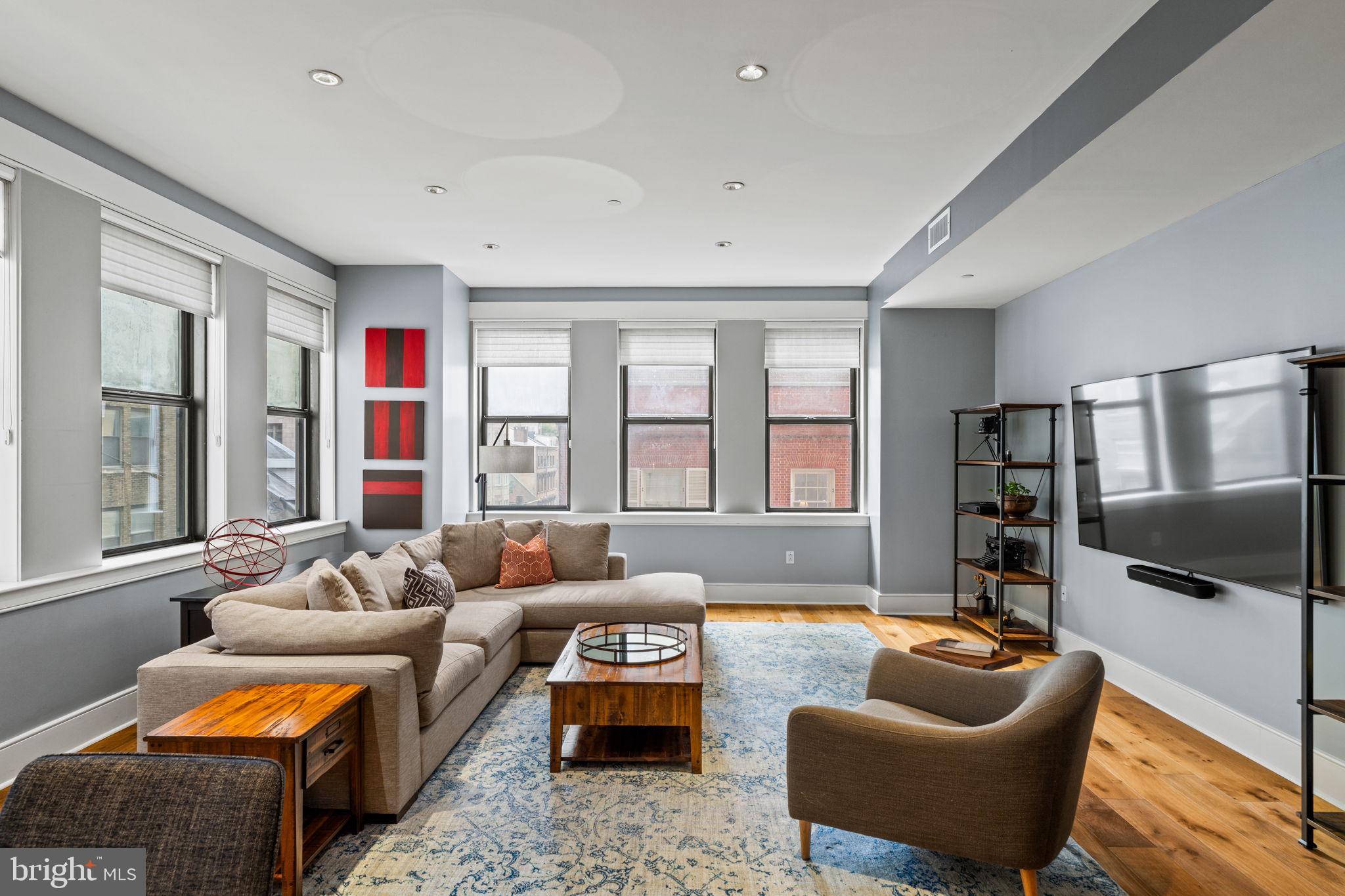 RITTENHOUSE SQUARE - Residential