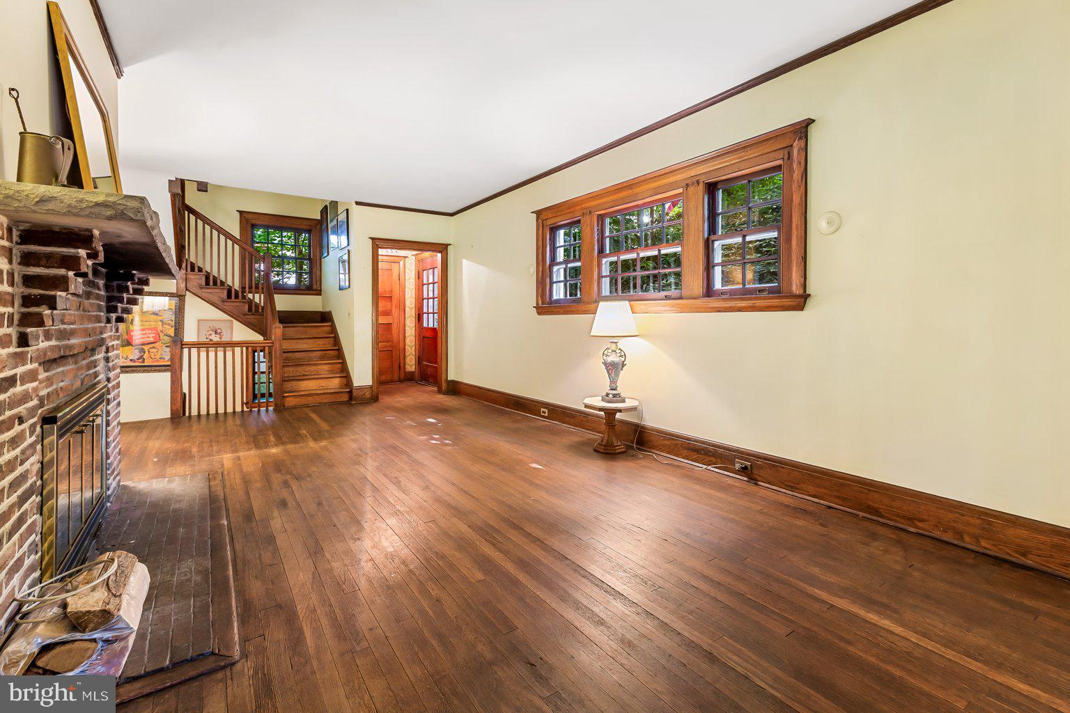 ROLAND PARK - Residential