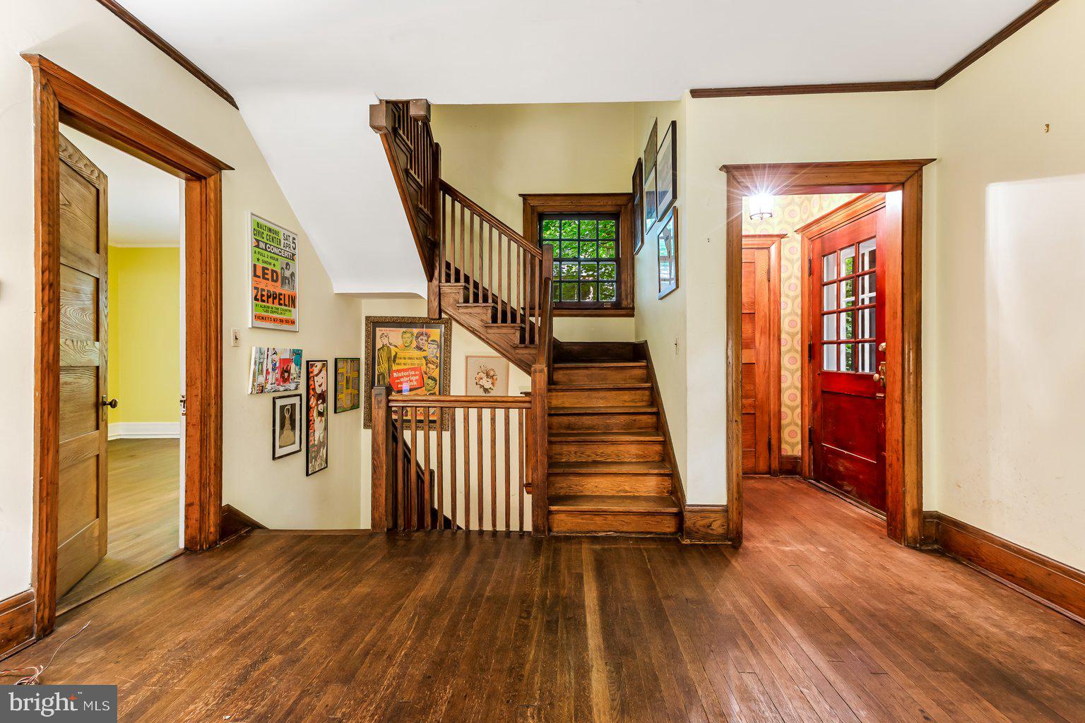 ROLAND PARK - Residential