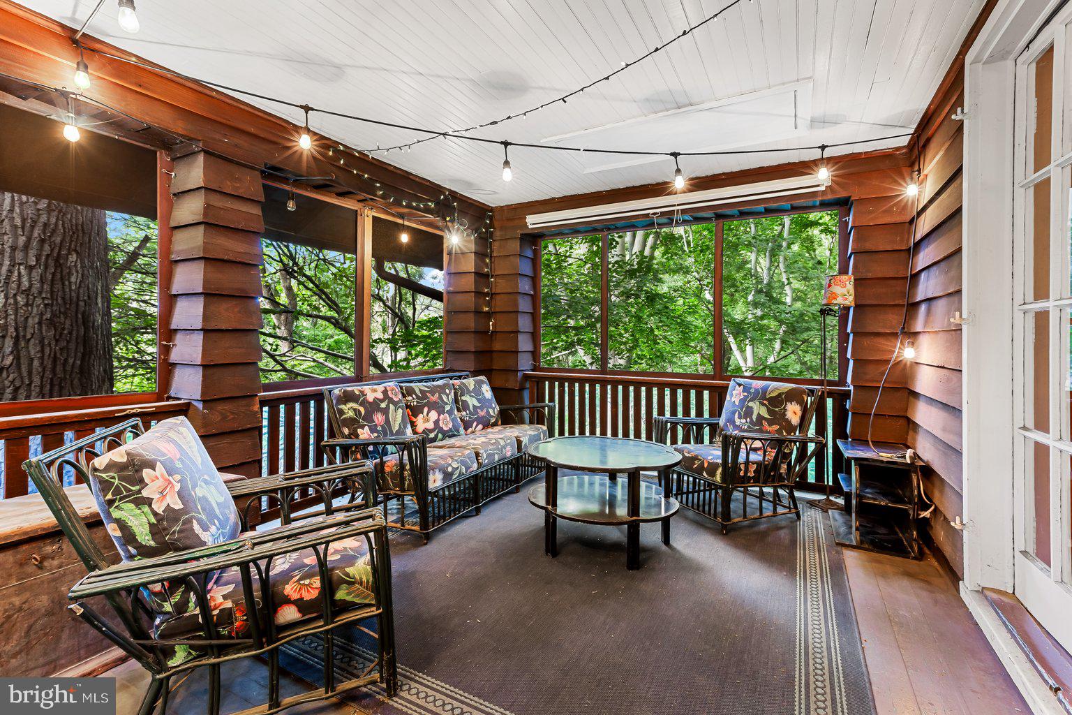 ROLAND PARK - Residential