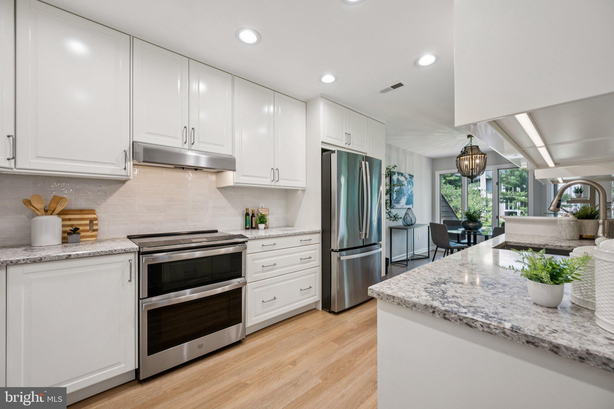 DORSEY SEARCH - Residential