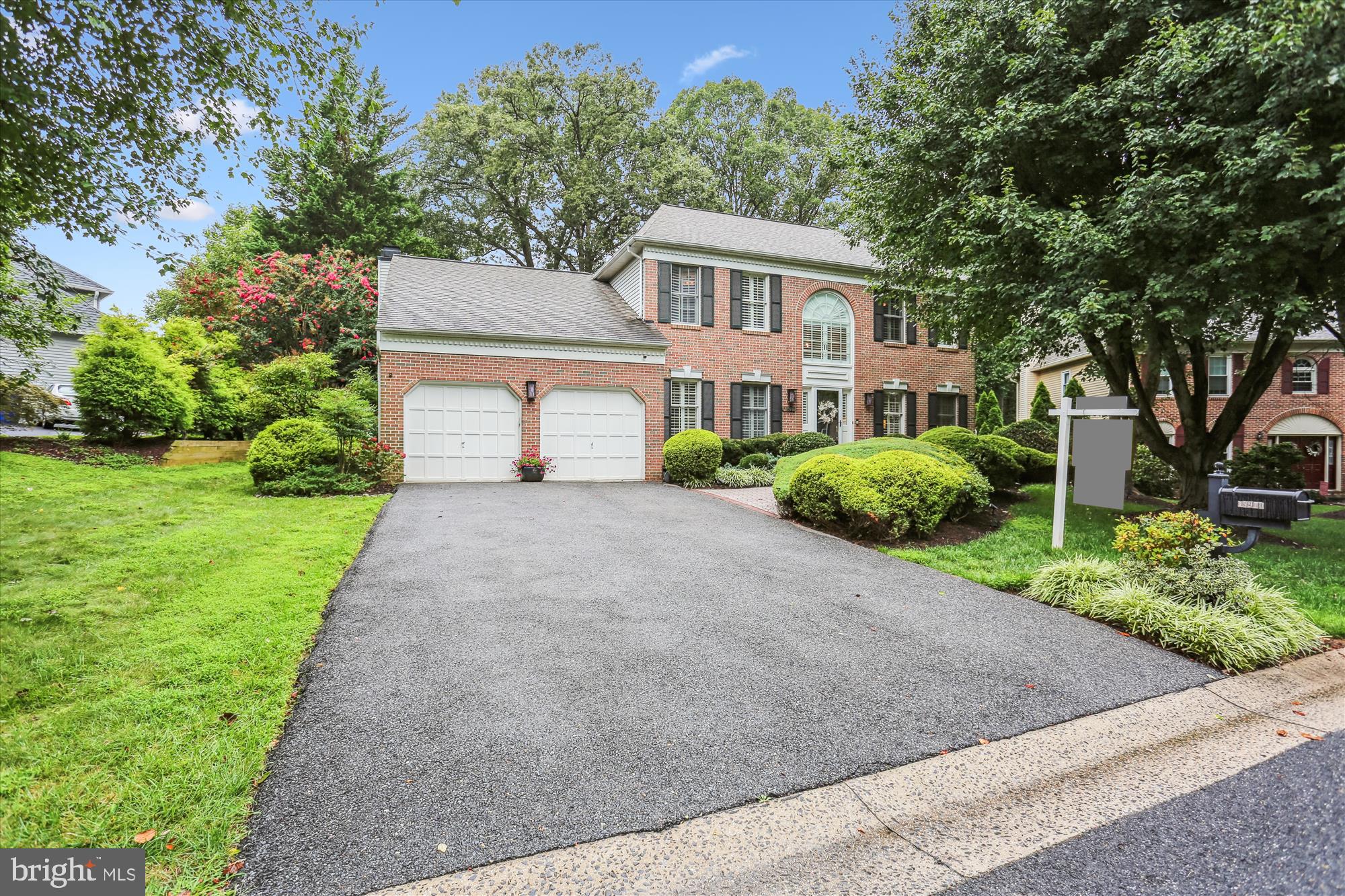 19910 HAMIL CIRCLE