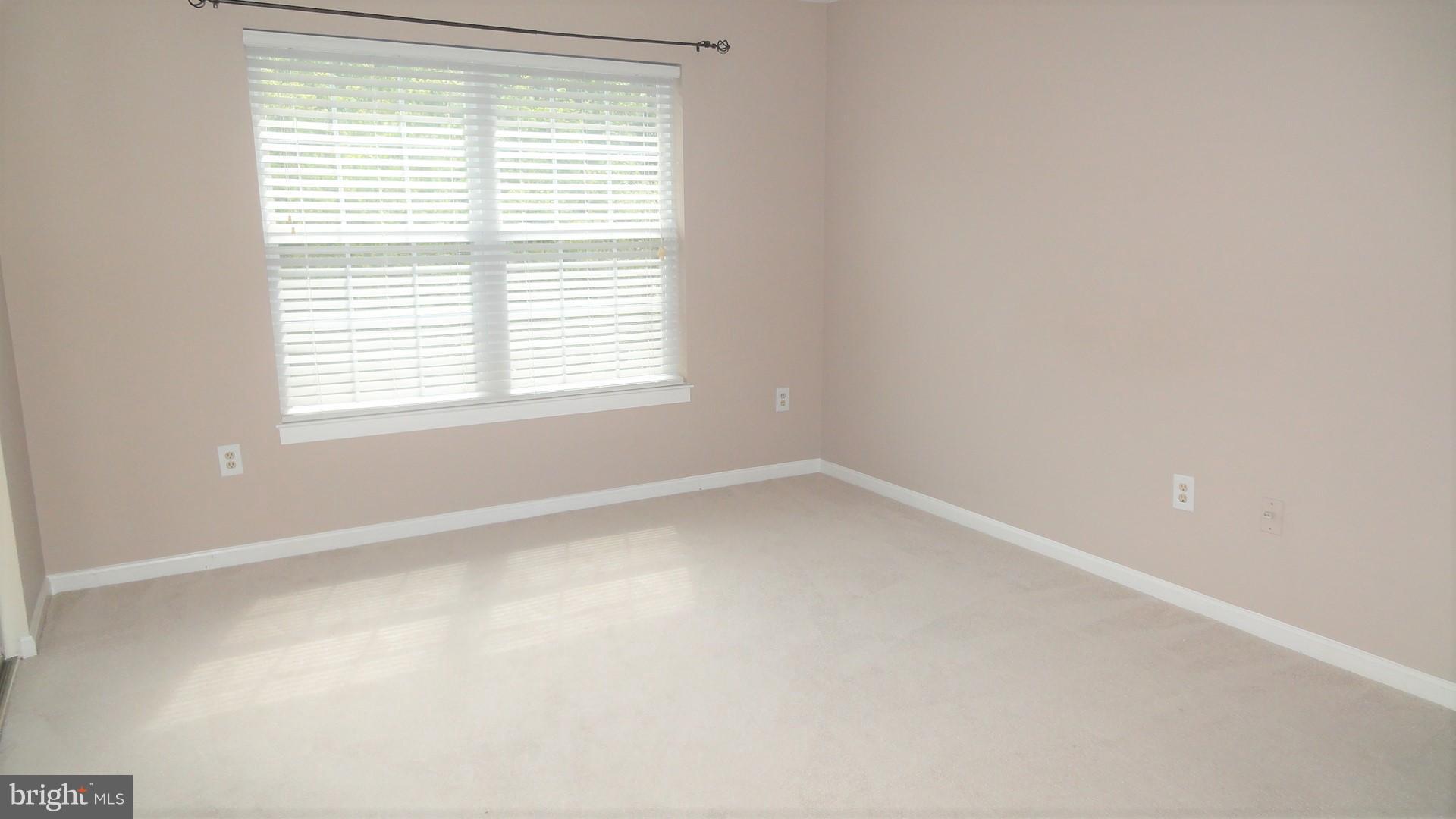 STRATFORD PLACE AT KINGS - Residential