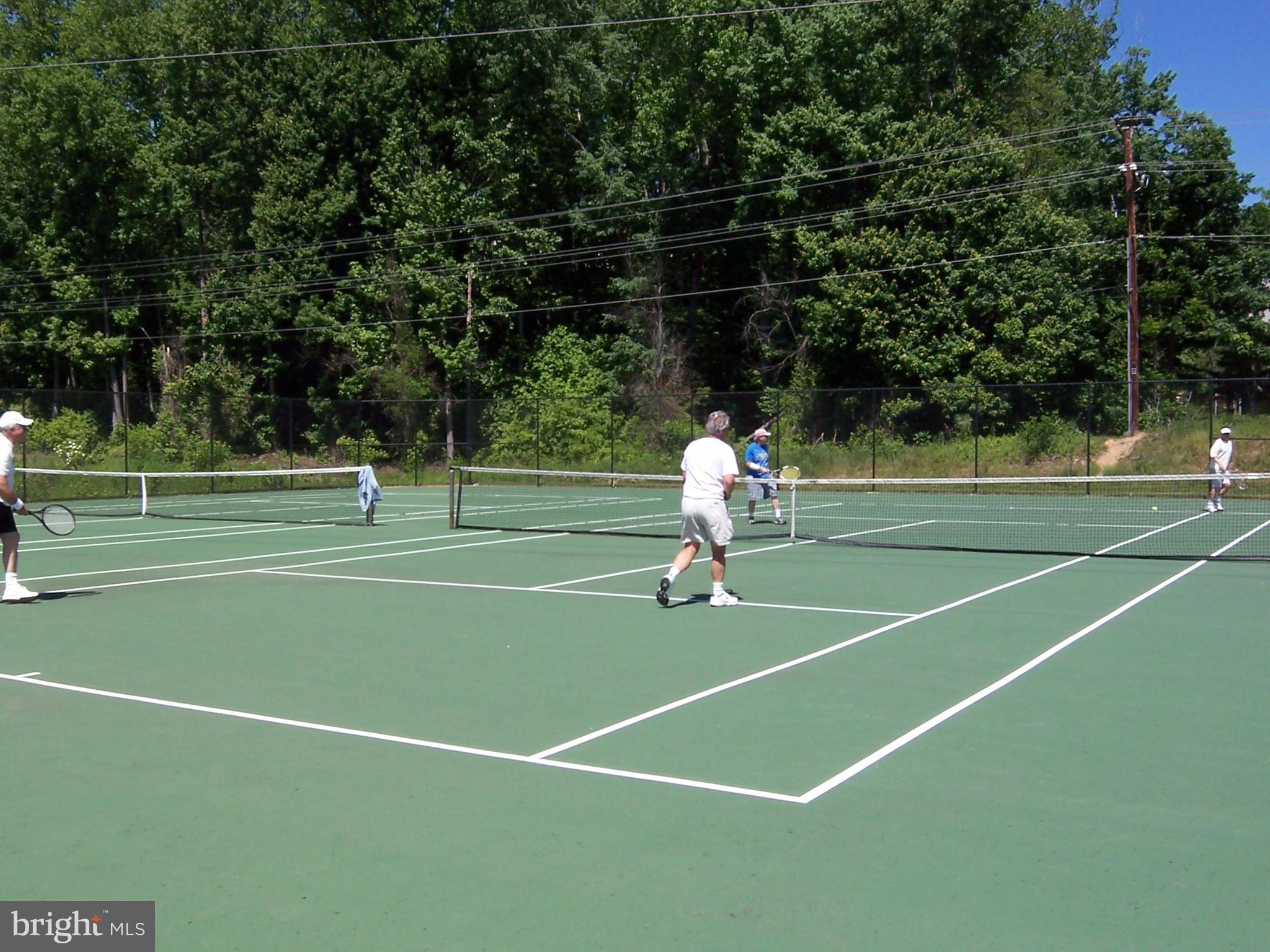 STRATFORD PLACE AT KINGS - Residential