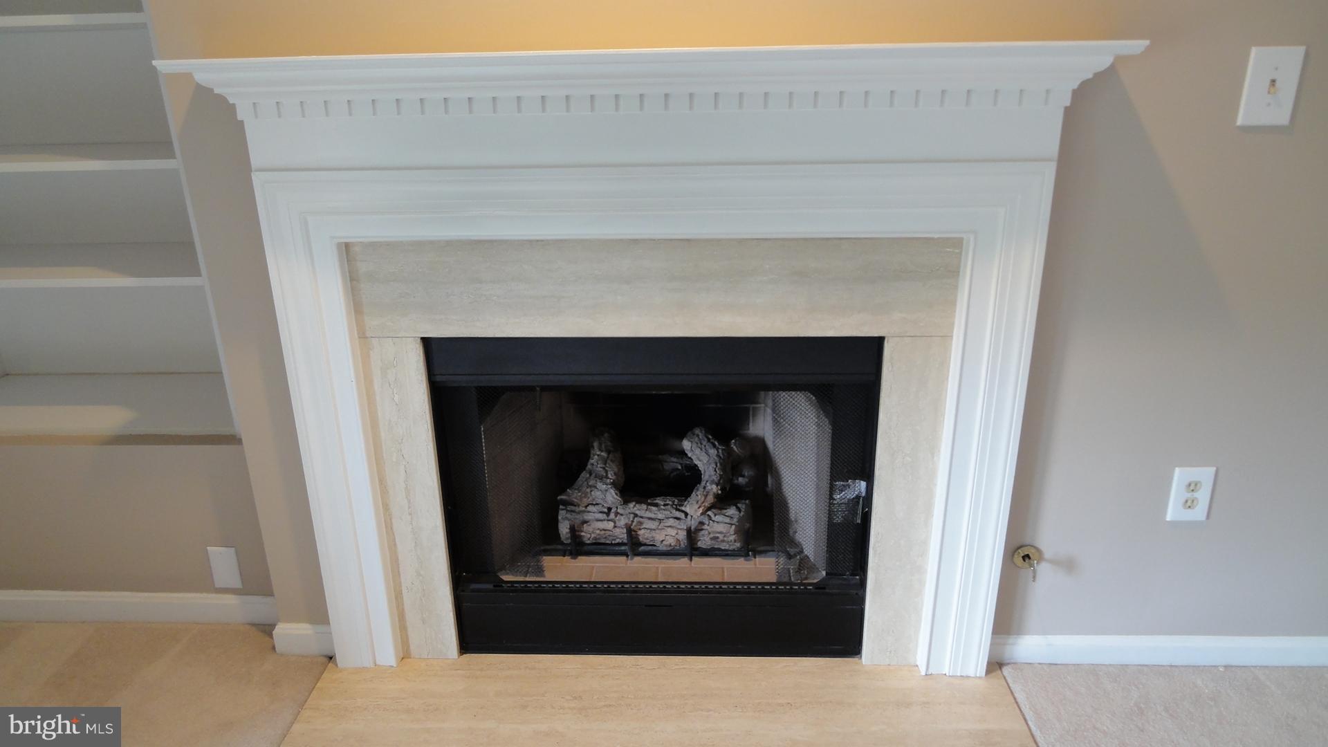 STRATFORD PLACE AT KINGS - Residential