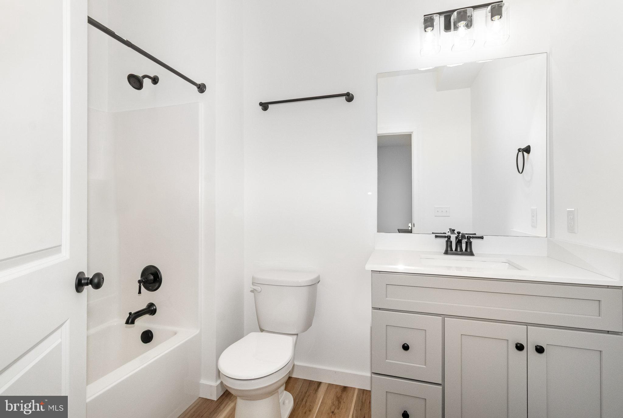 CLOVERLEAF ACRES - Residential