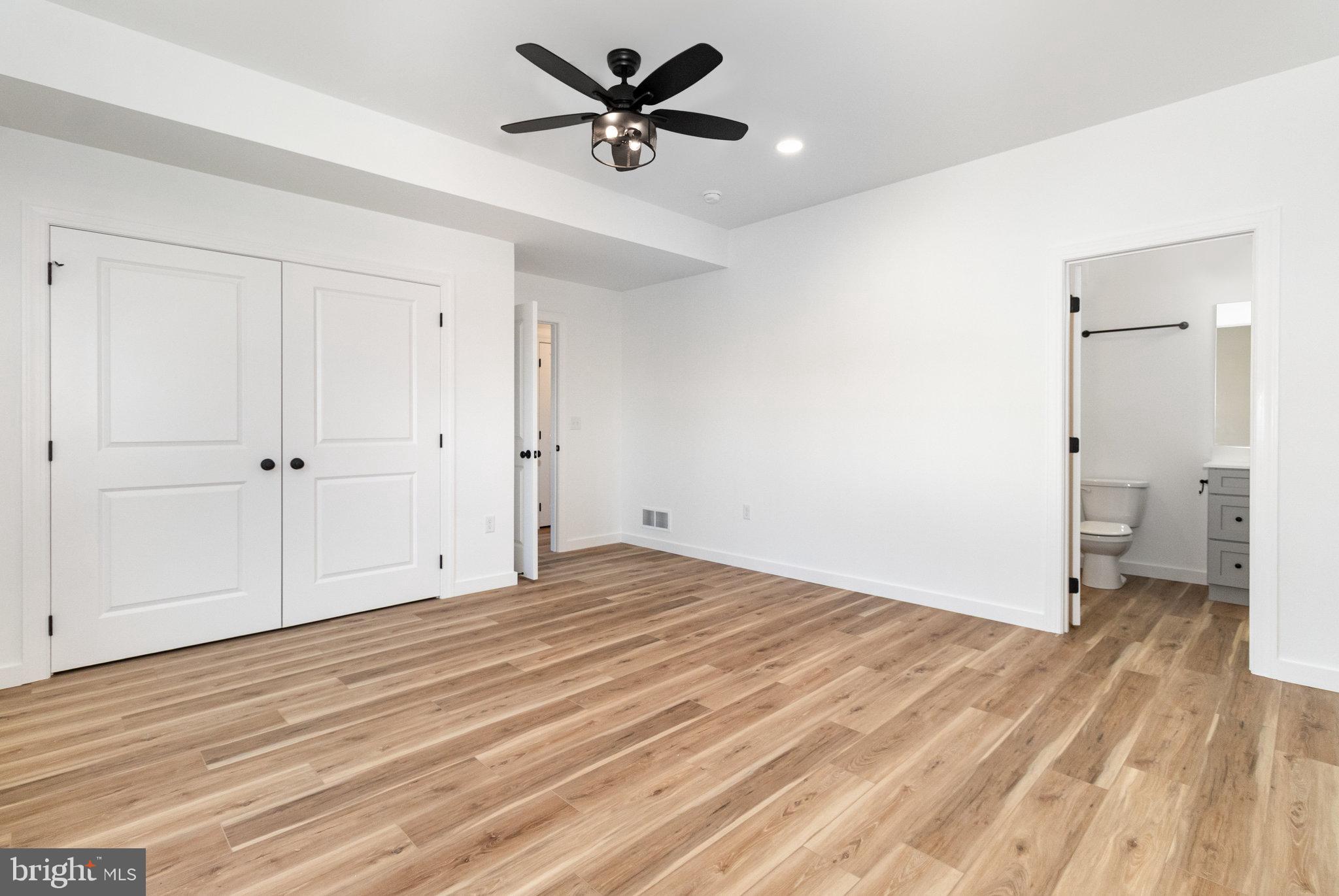 CLOVERLEAF ACRES - Residential