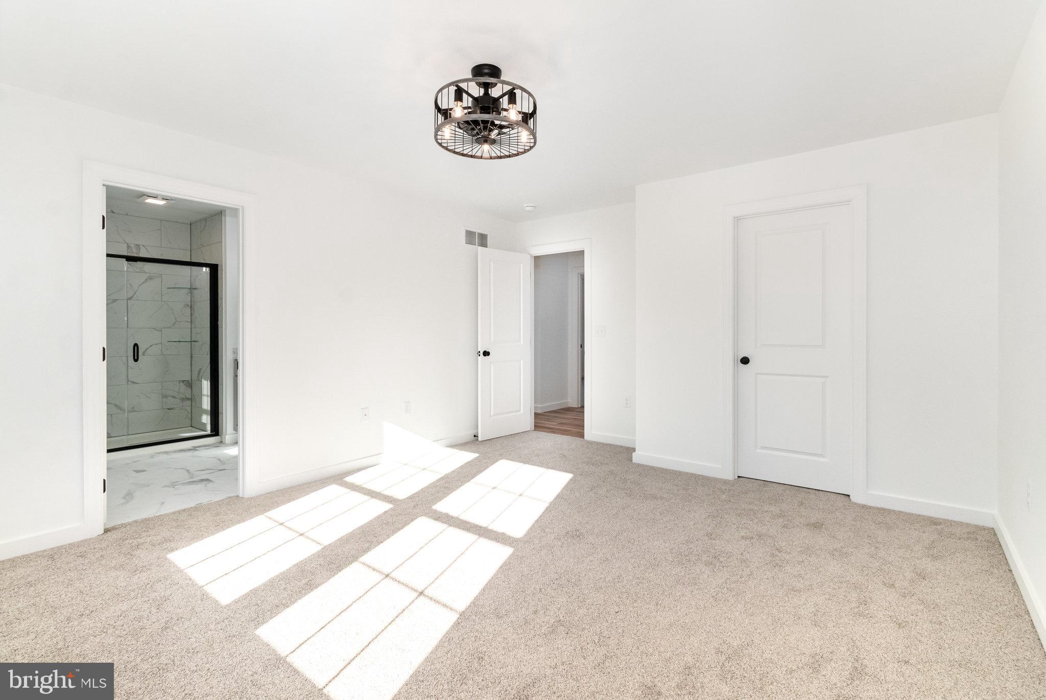 CLOVERLEAF ACRES - Residential