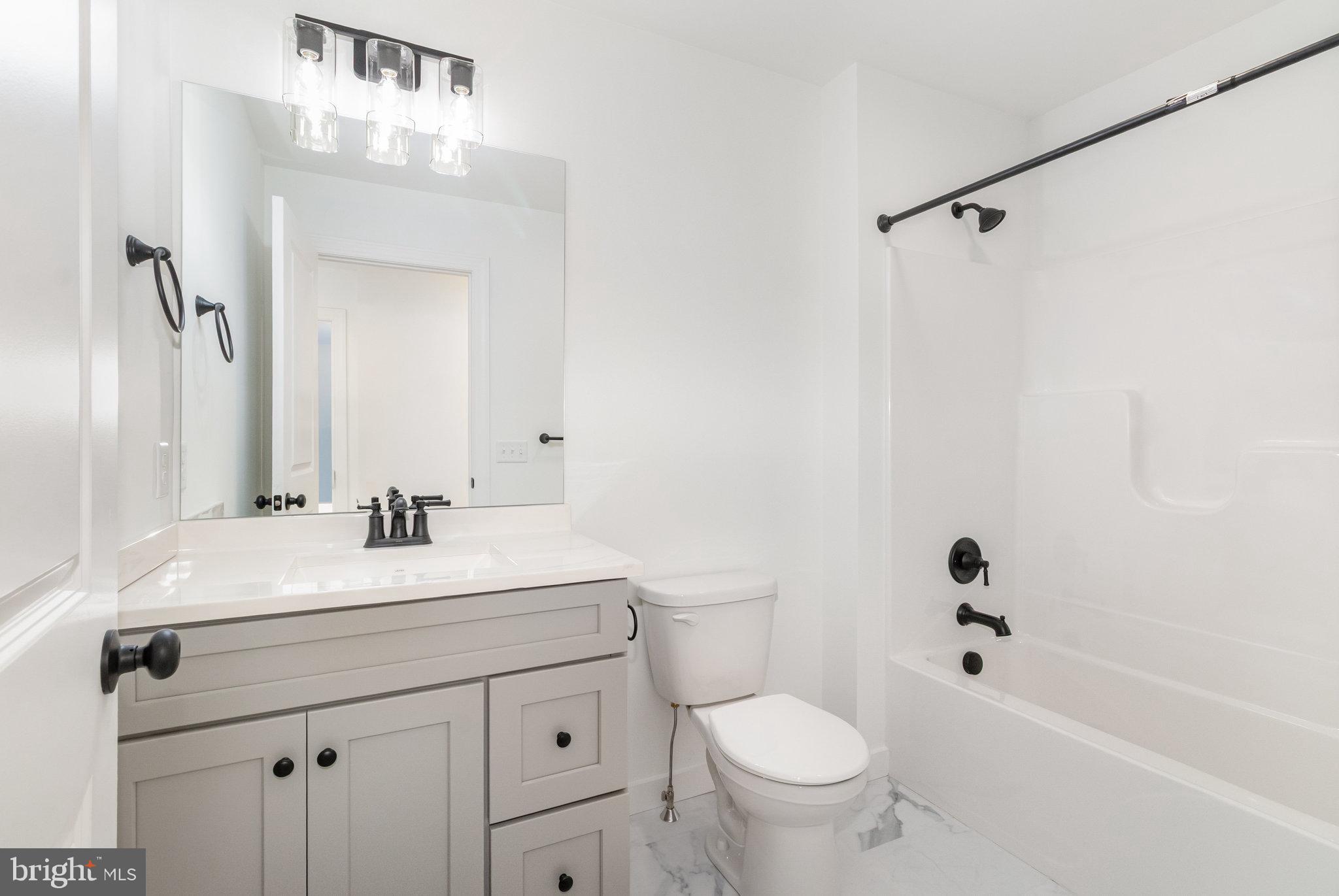 CLOVERLEAF ACRES - Residential