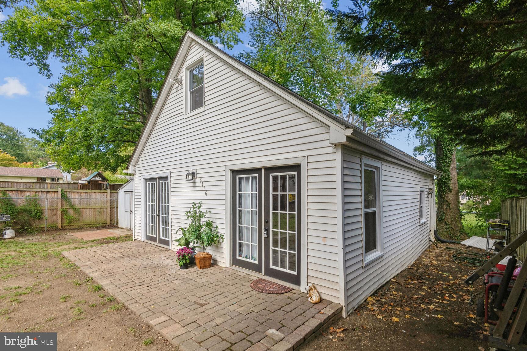 LOCH HAVEN - Residential