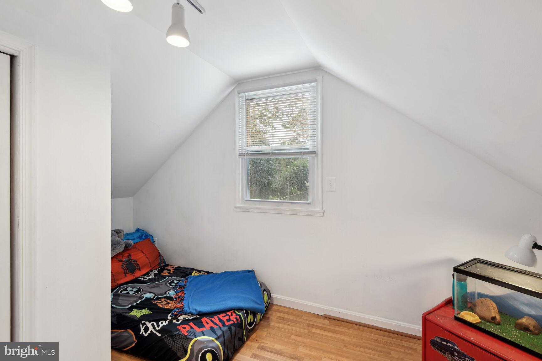 LOCH HAVEN - Residential