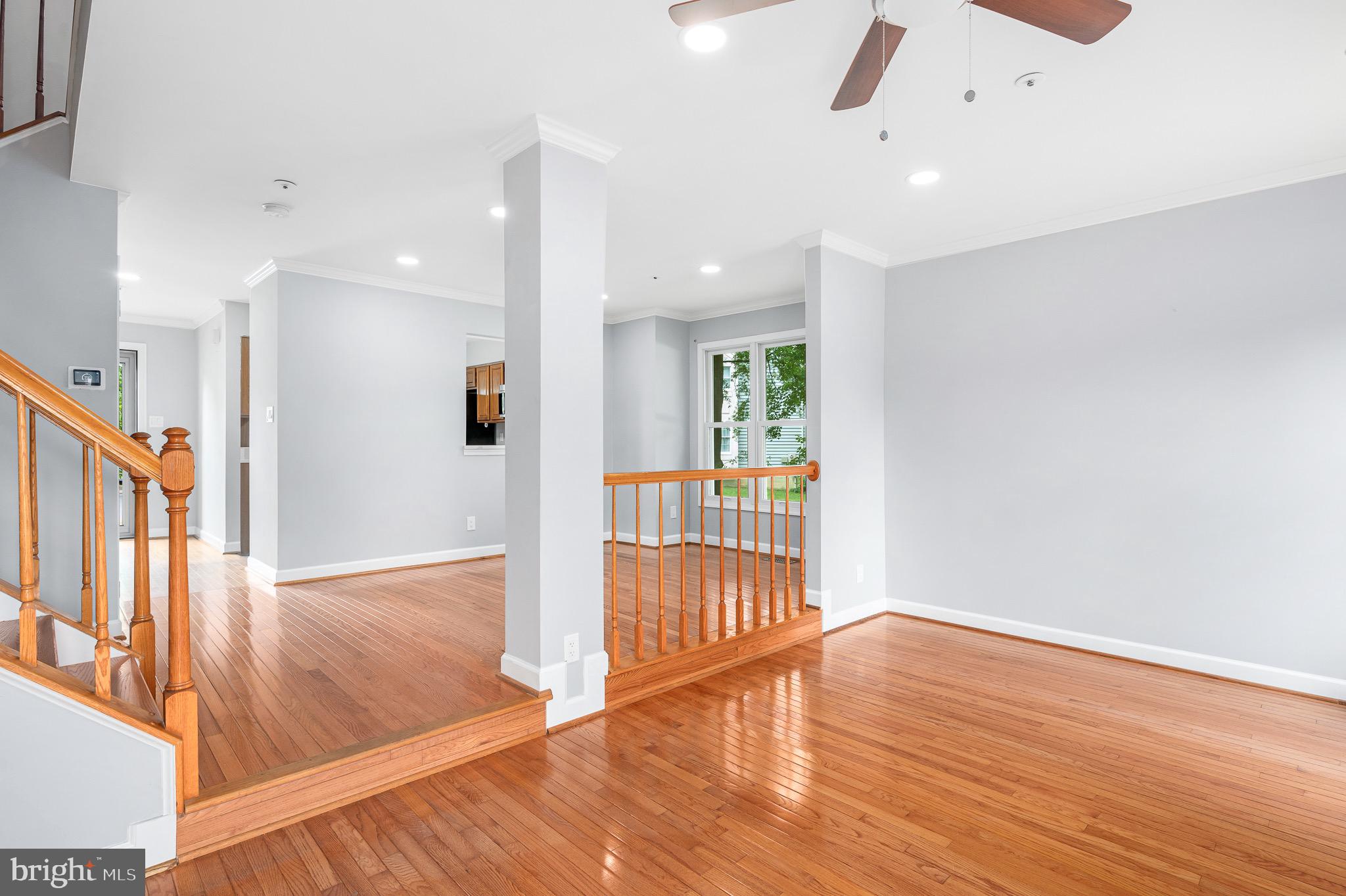 ASHBURN VILLAGE - Residential Lease