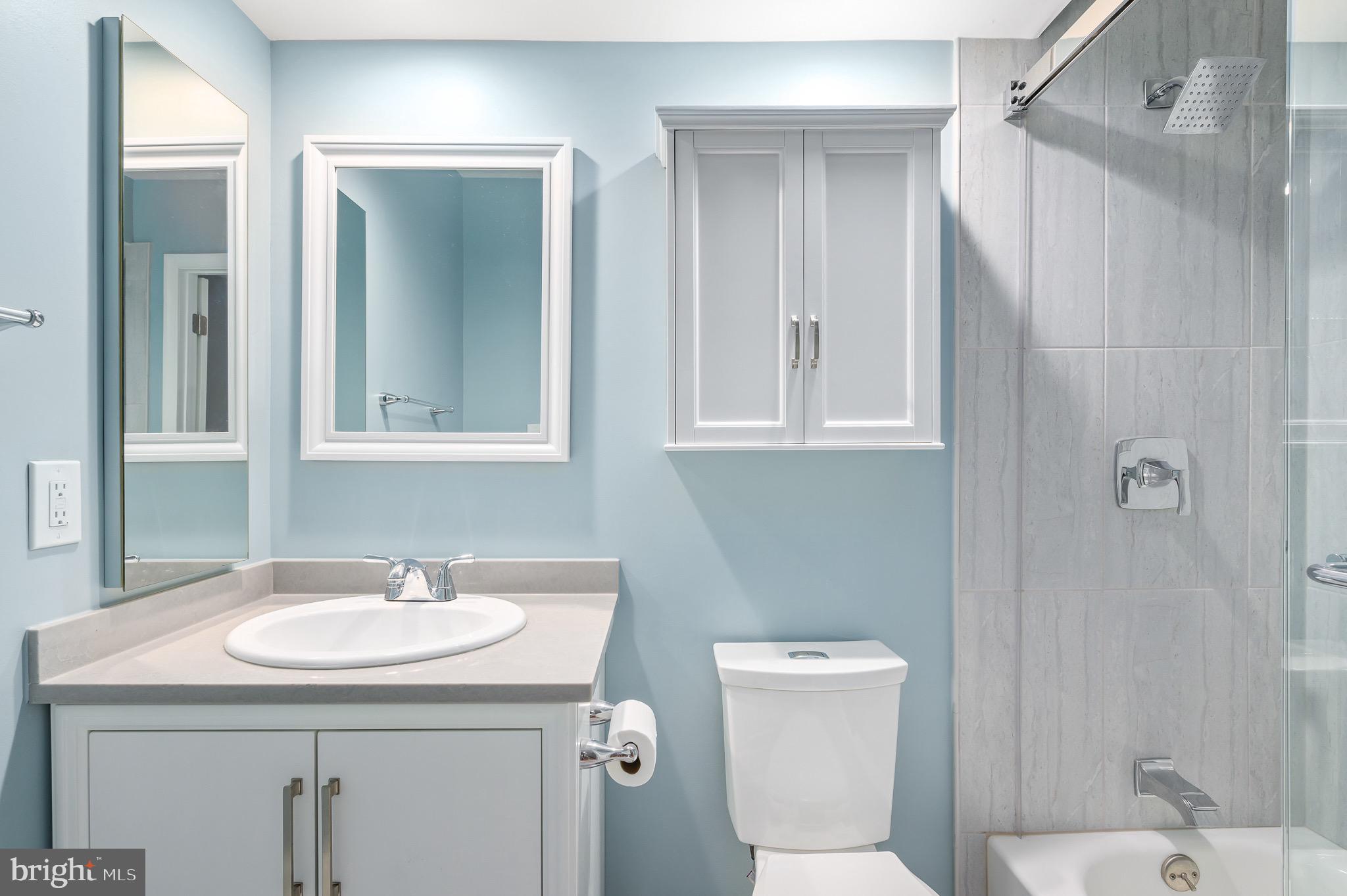 ASHBURN VILLAGE - Residential Lease