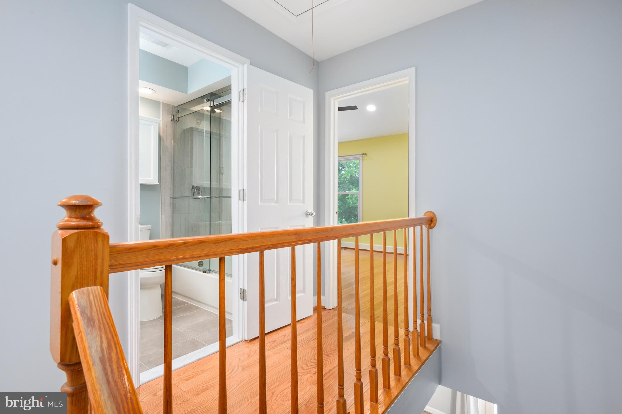 ASHBURN VILLAGE - Residential Lease