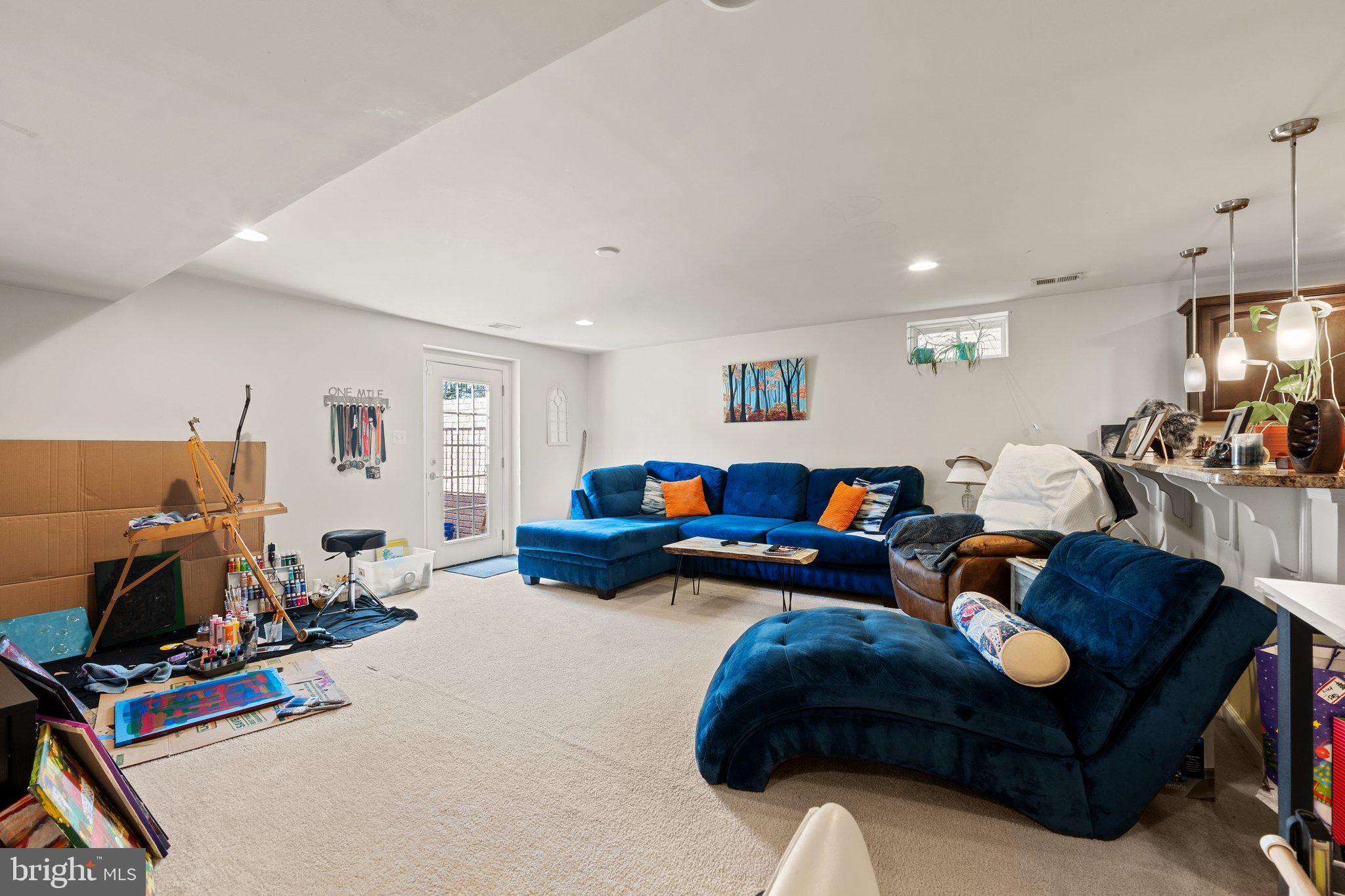 UNIVERSITY VILLAGE - Residential Lease