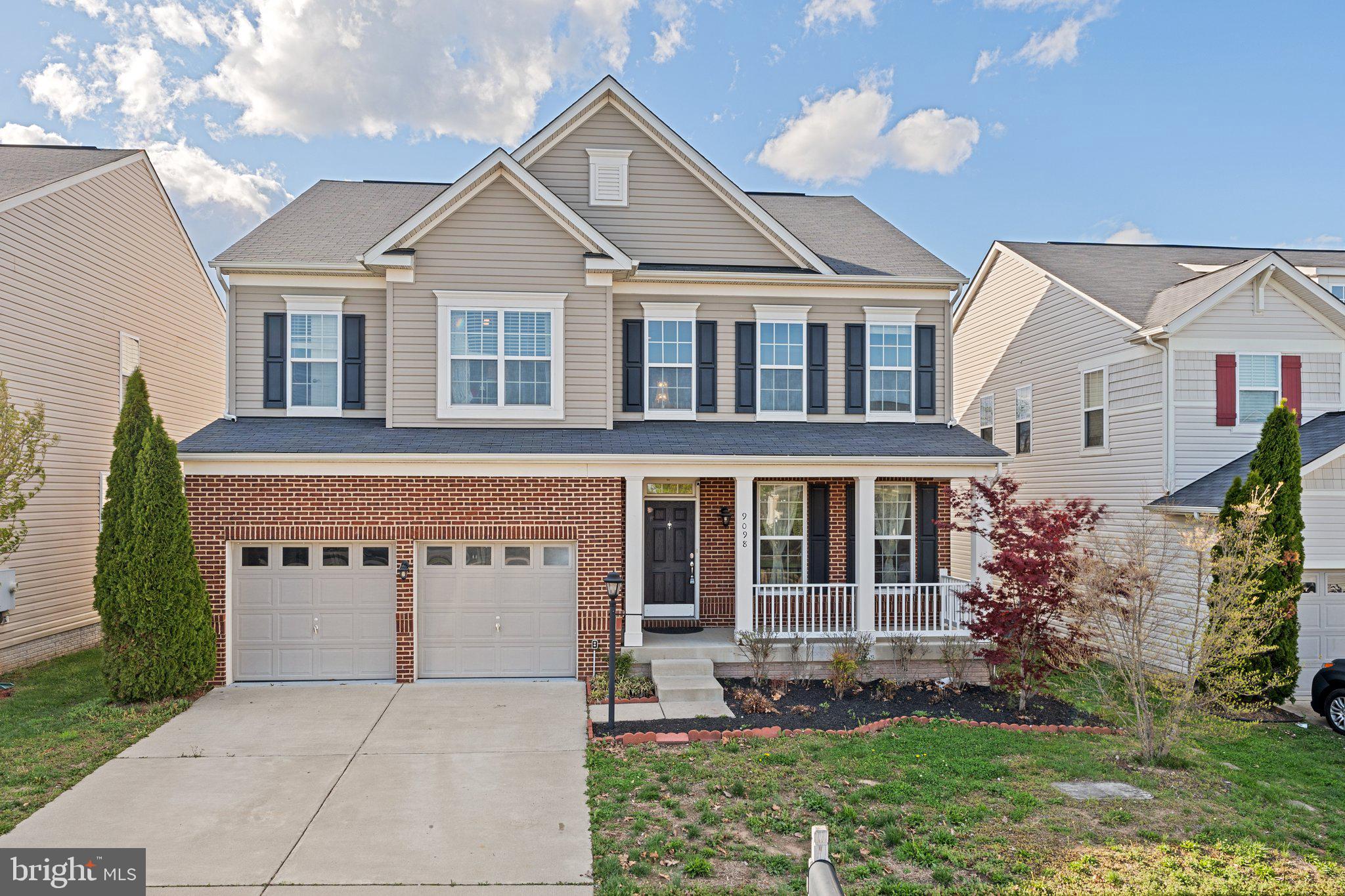 UNIVERSITY VILLAGE - Residential Lease