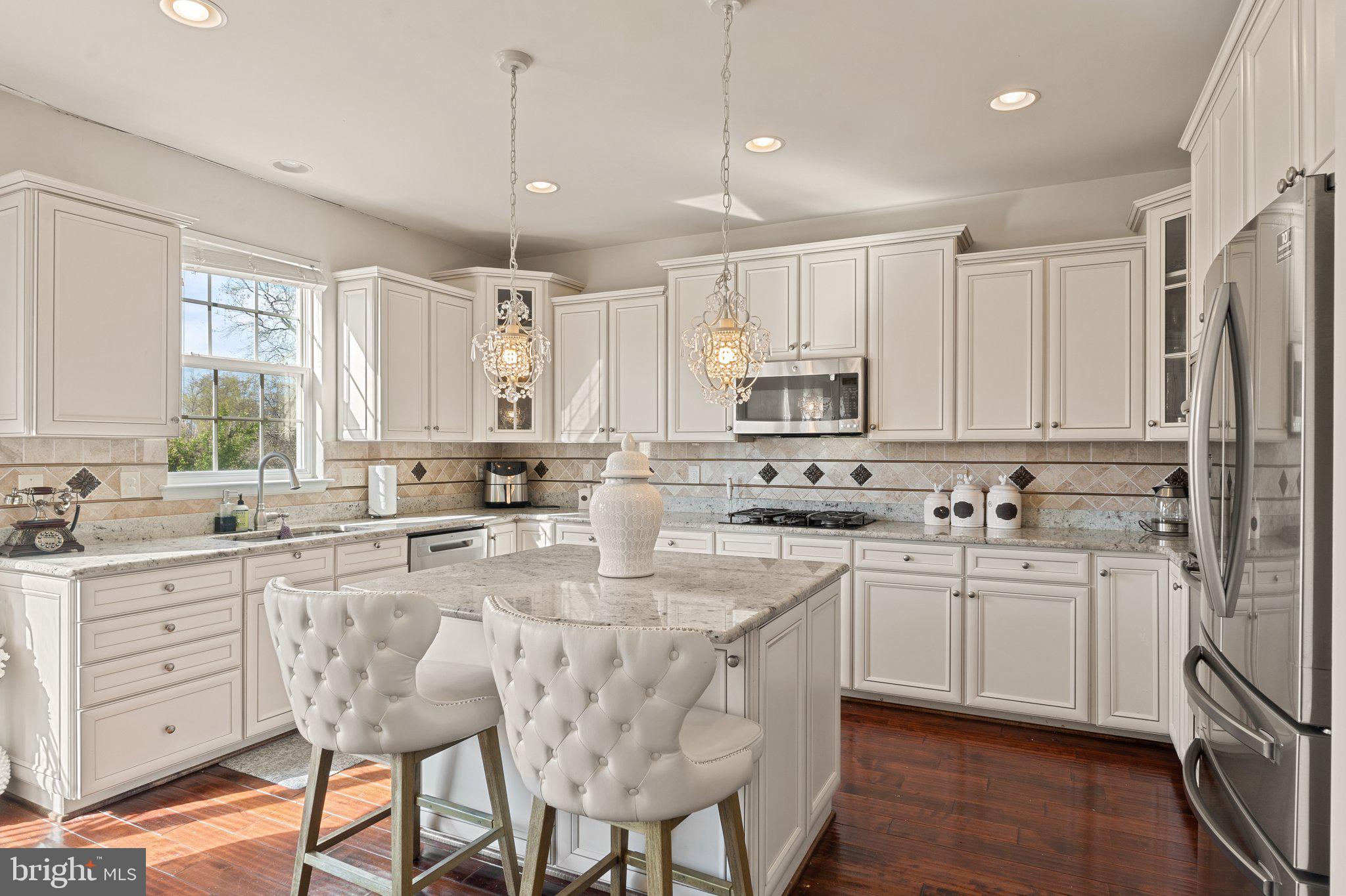 UNIVERSITY VILLAGE - Residential Lease