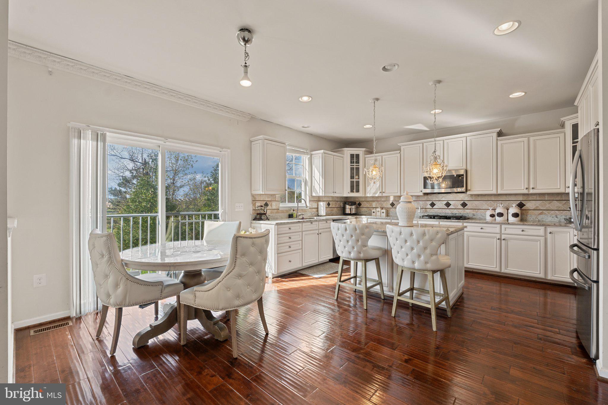 UNIVERSITY VILLAGE - Residential Lease