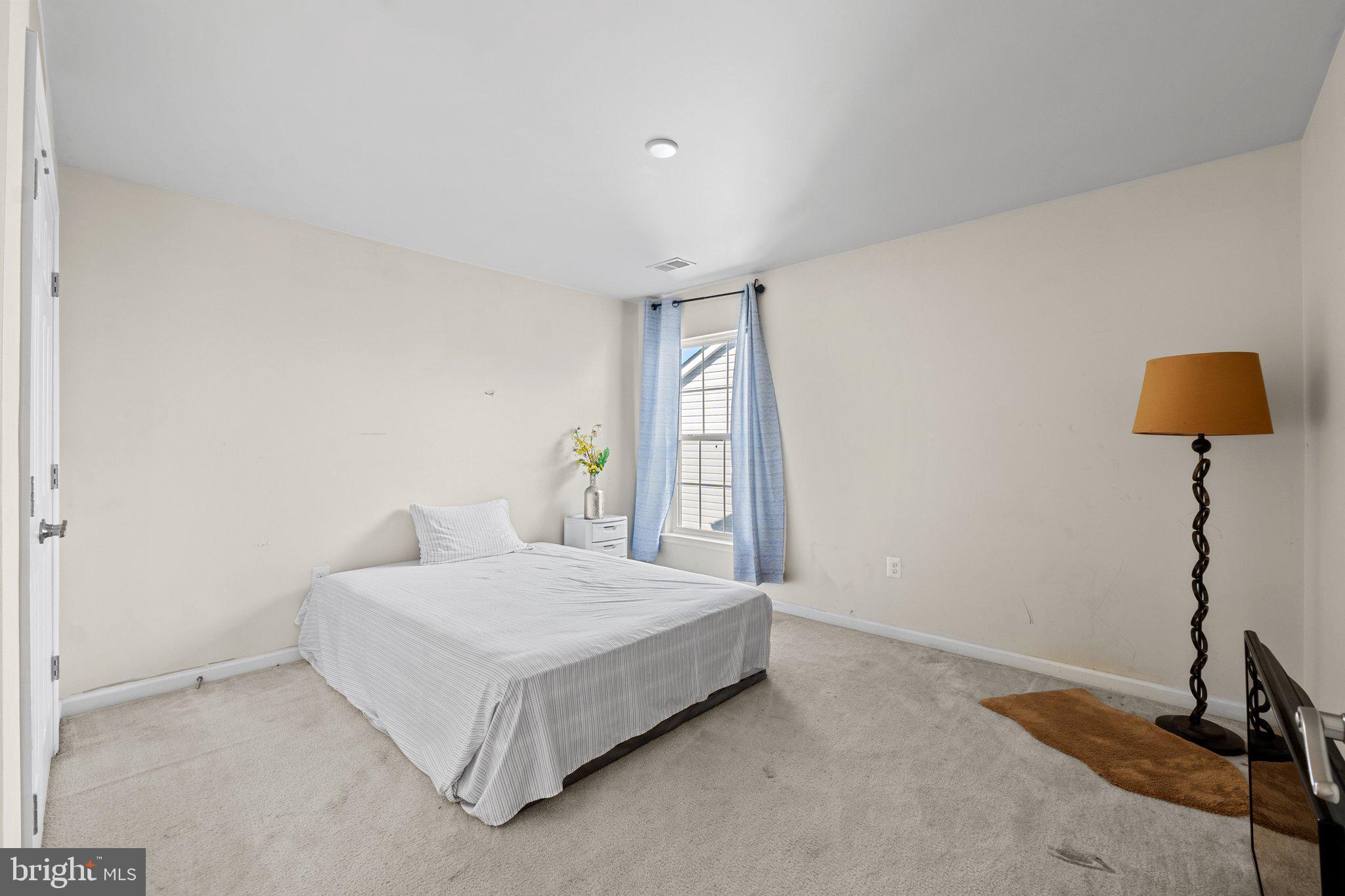 UNIVERSITY VILLAGE - Residential Lease