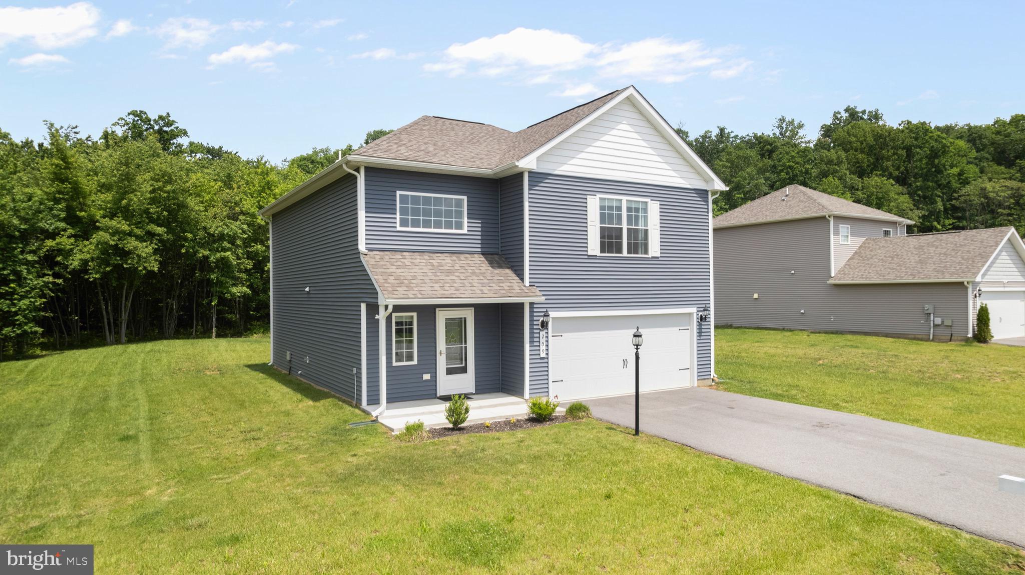 BROOKFIELD - Residential