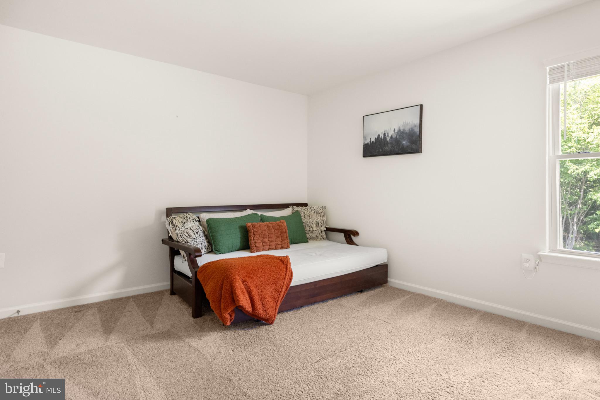 BROOKFIELD - Residential