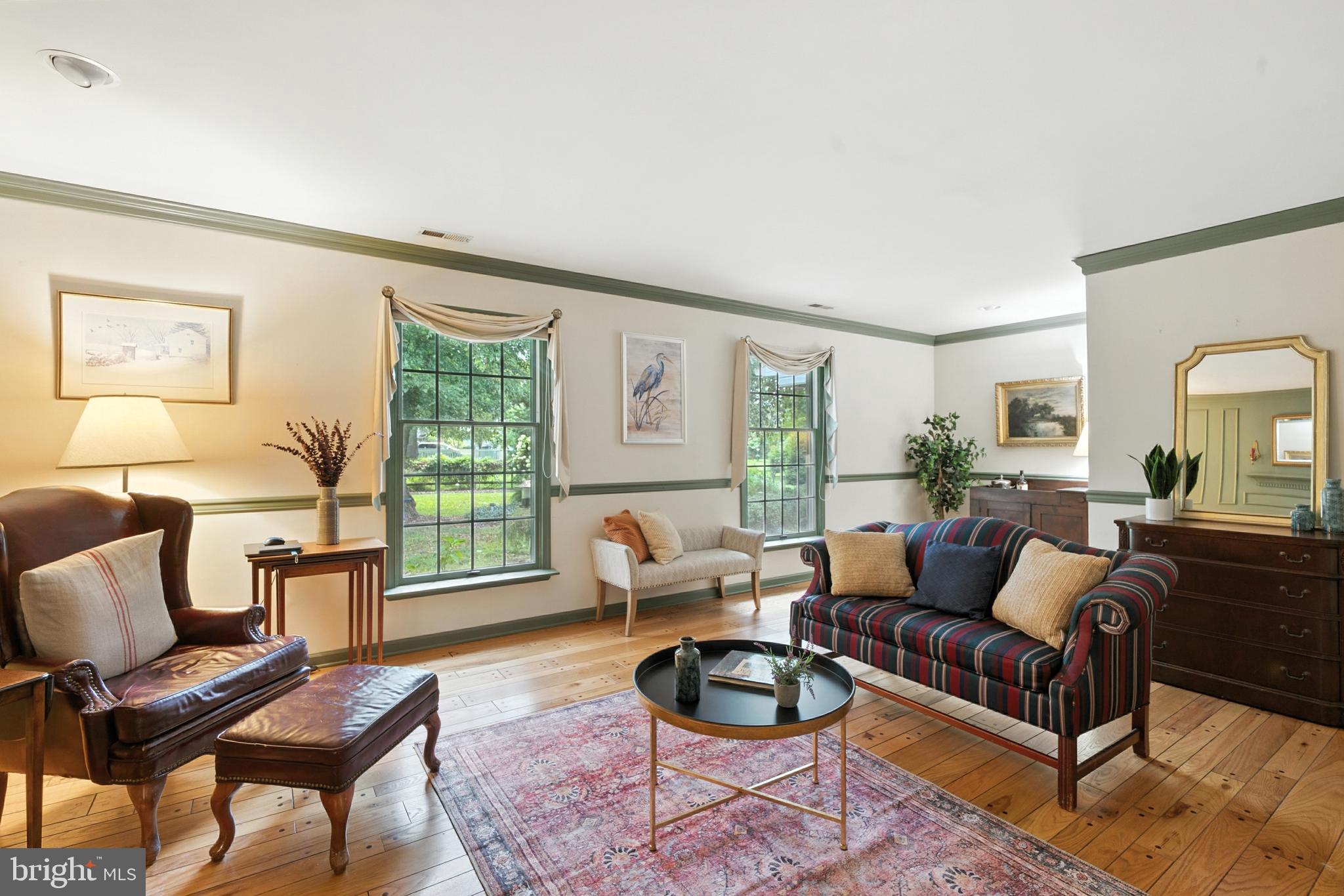 7729 COUNTRY CLUB LANE