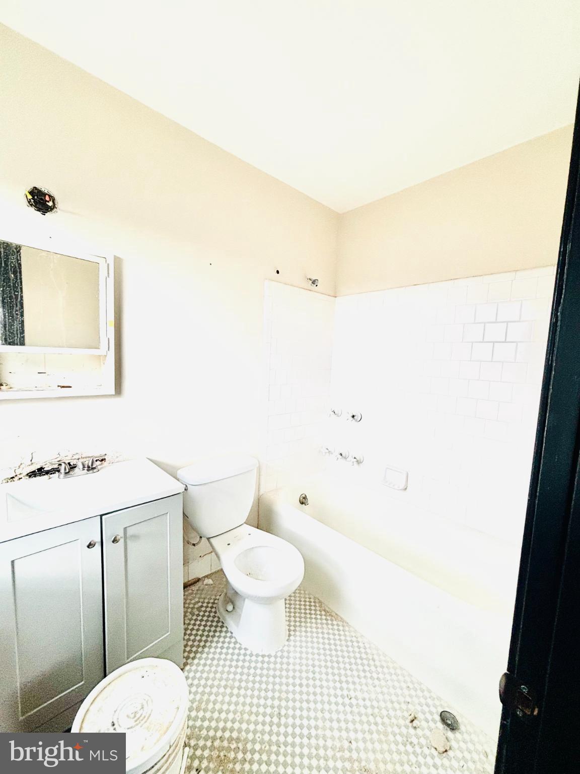 BELLE FARM ESTATES - Residential