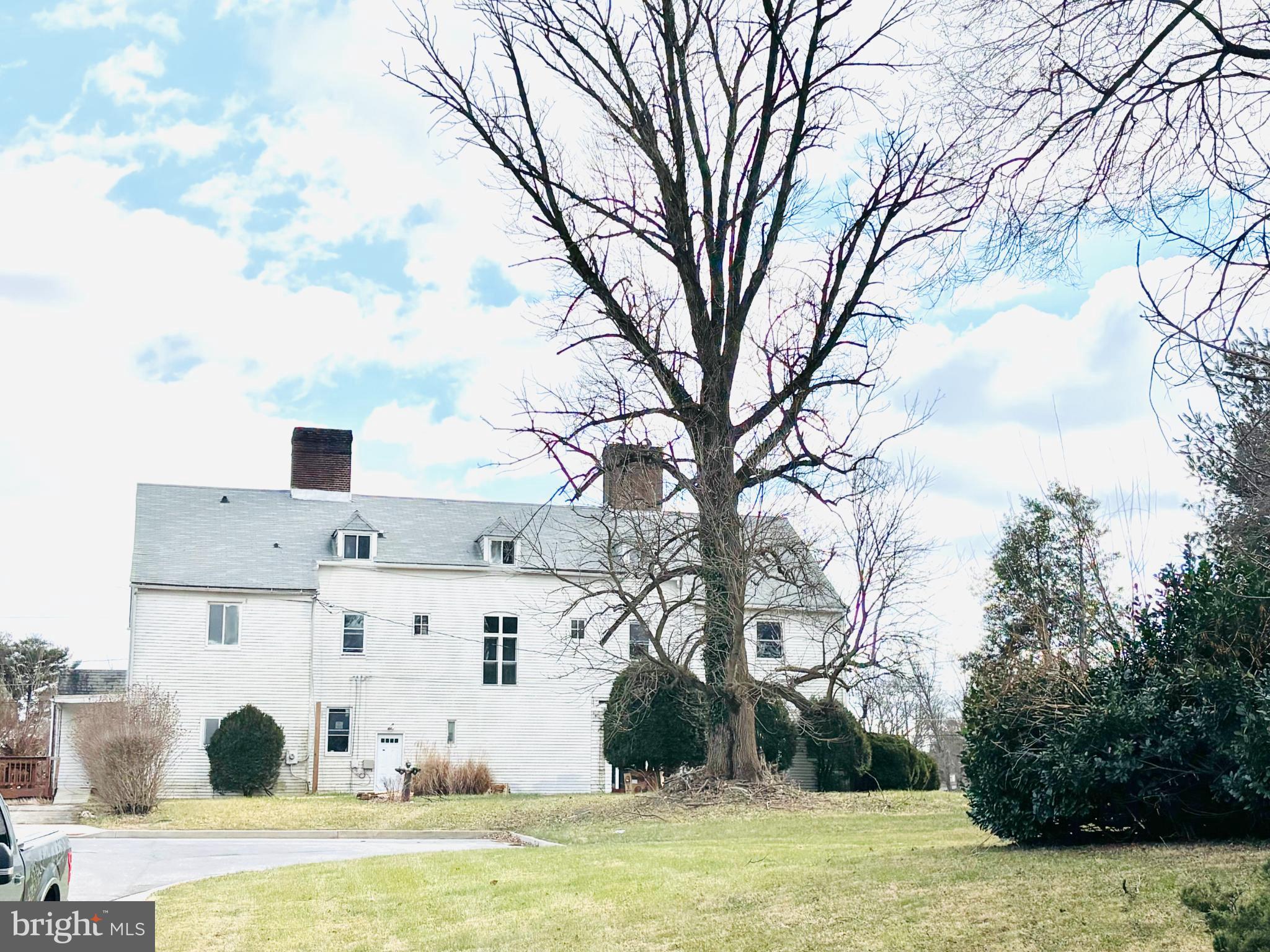 BELLE FARM ESTATES - Residential