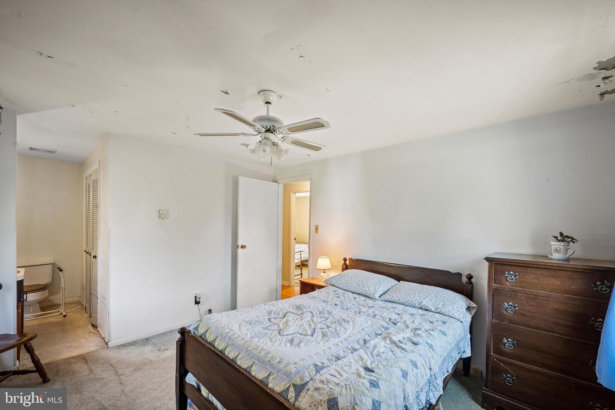 WAKELAND MANOR - Residential