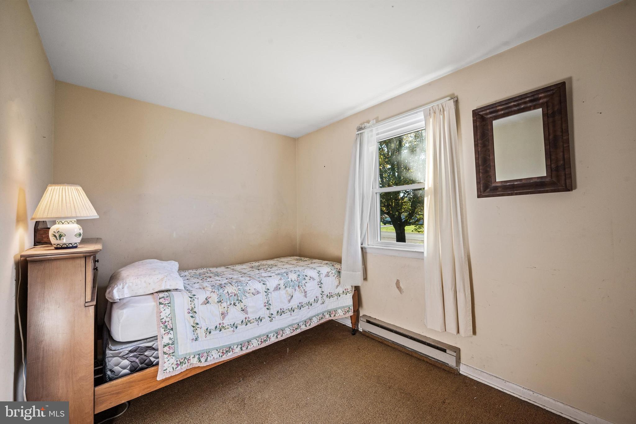 WAKELAND MANOR - Residential