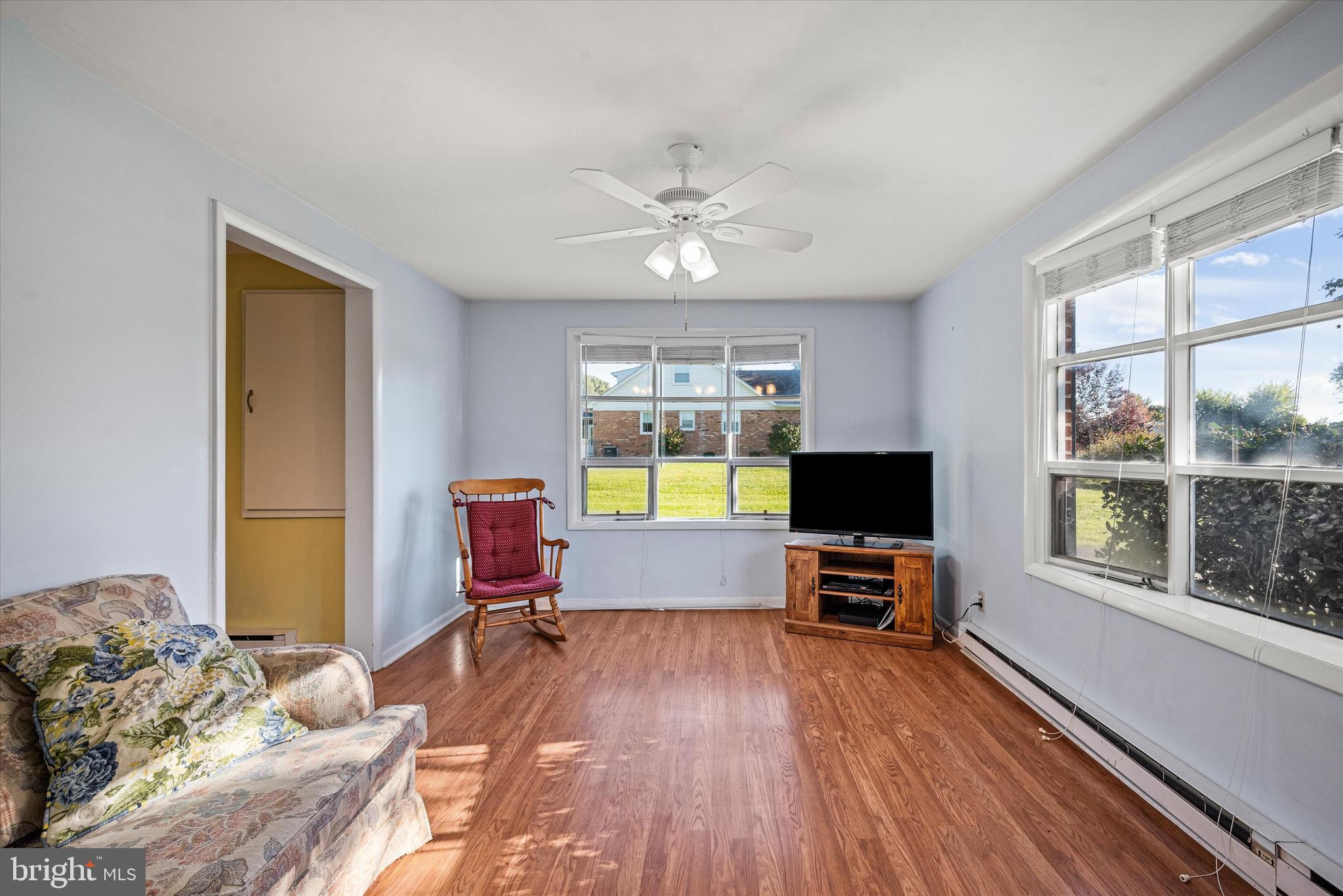 WAKELAND MANOR - Residential