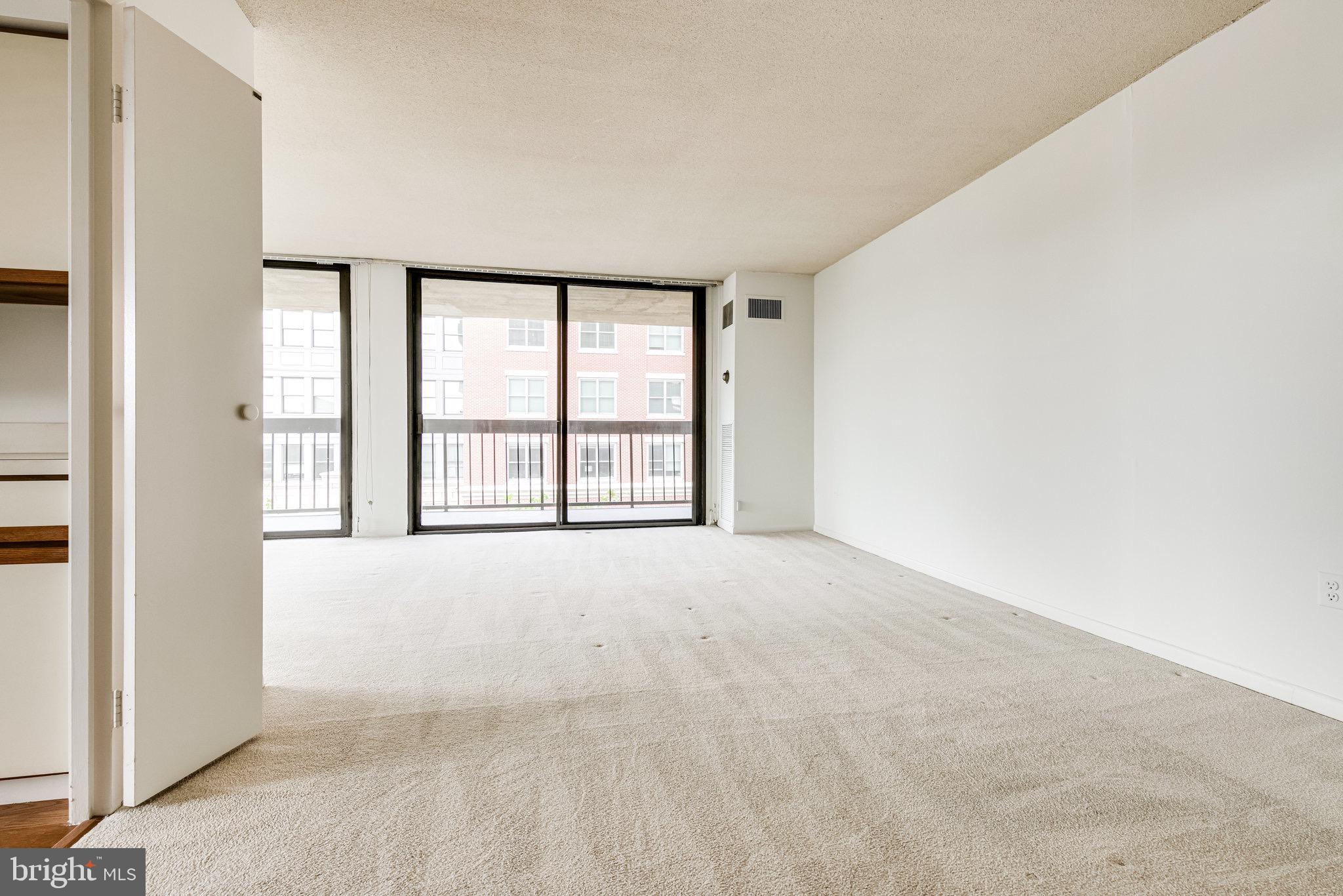 ALEXANDRIA HOUSE - Residential