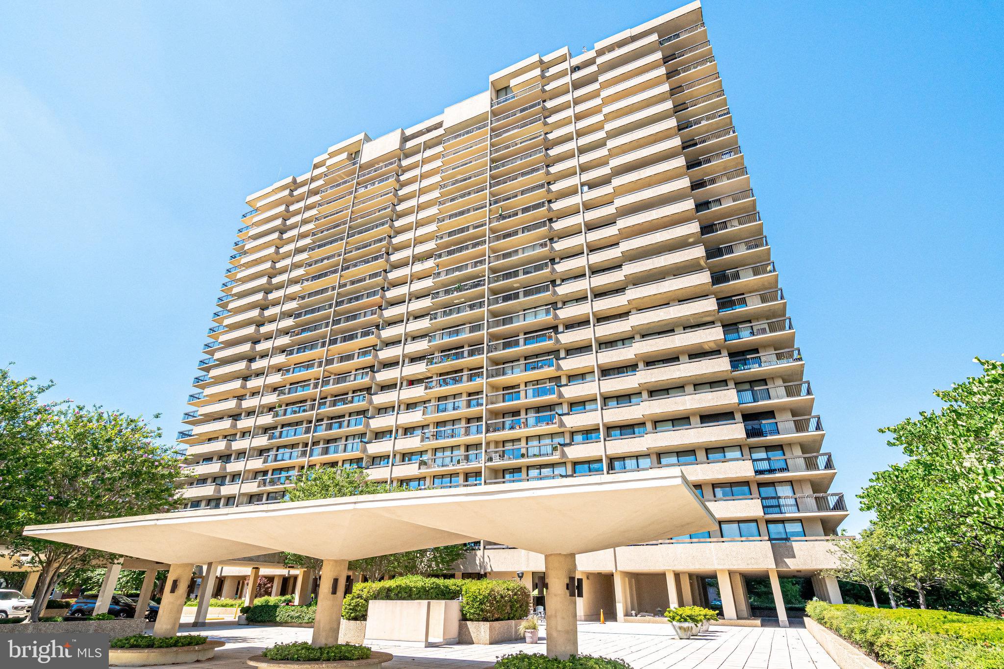 ALEXANDRIA HOUSE - Residential