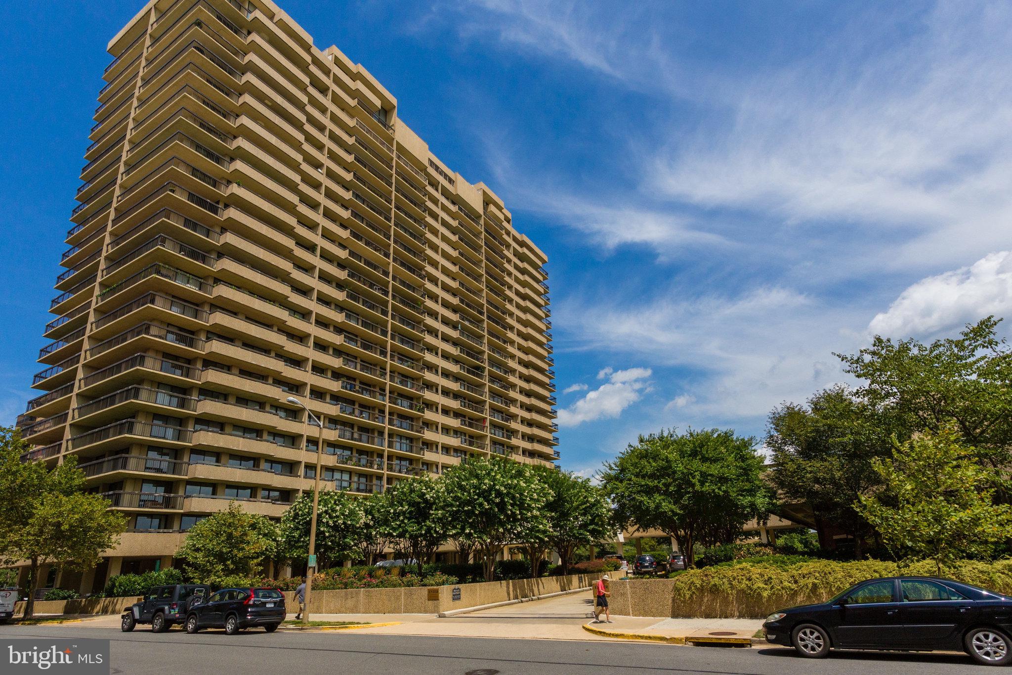 ALEXANDRIA HOUSE - Residential