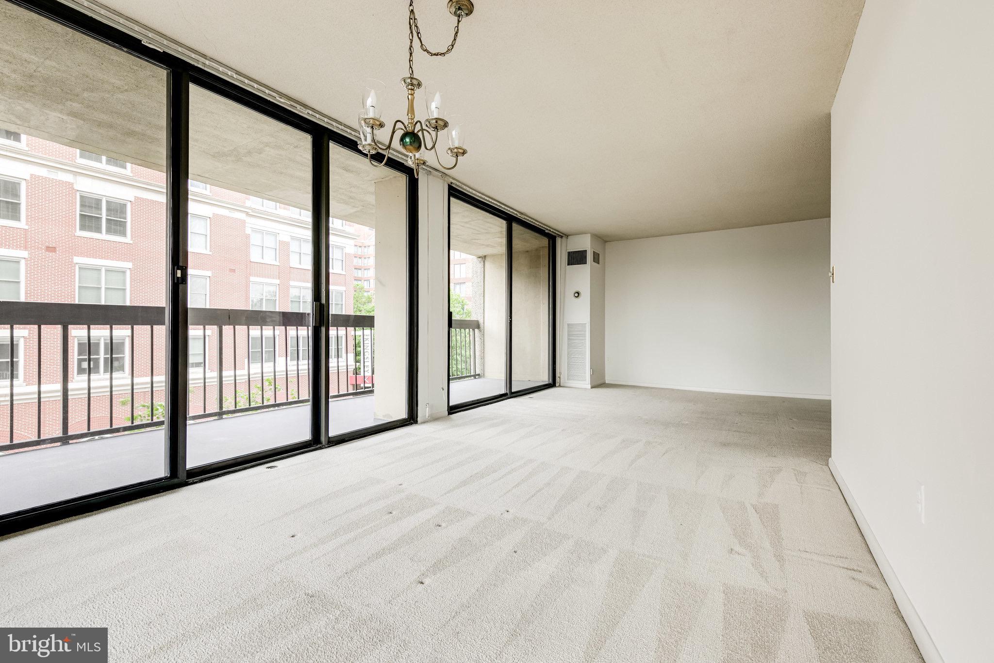 ALEXANDRIA HOUSE - Residential