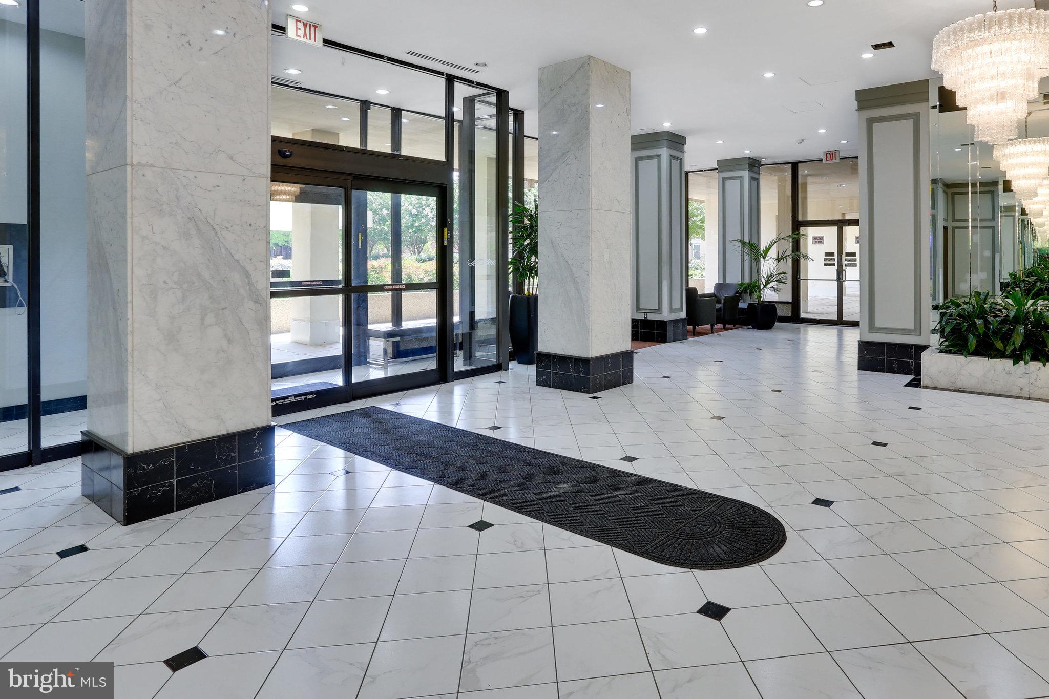 ALEXANDRIA HOUSE - Residential