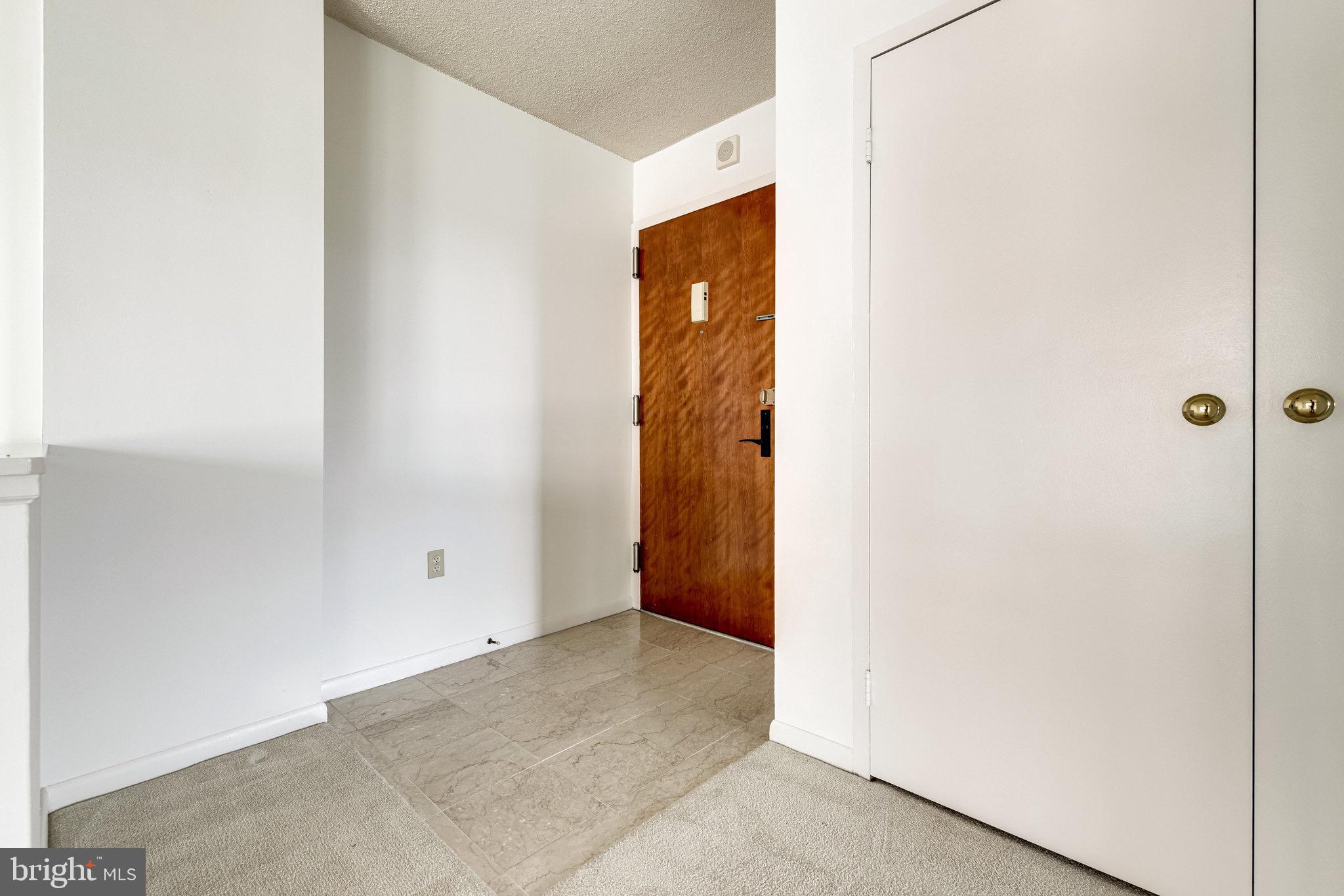 ALEXANDRIA HOUSE - Residential