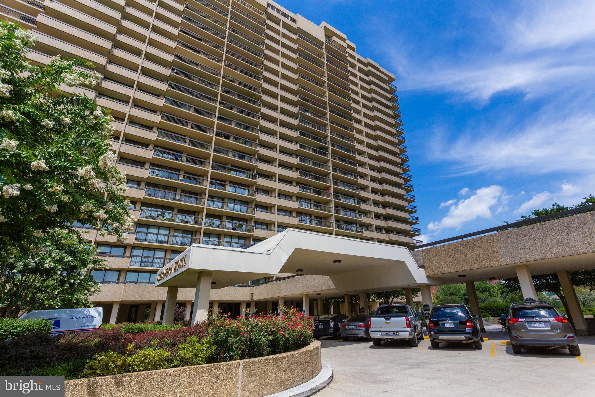 ALEXANDRIA HOUSE - Residential