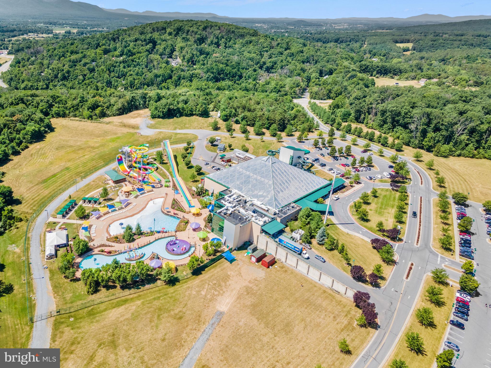 MASSANUTTEN - Residential