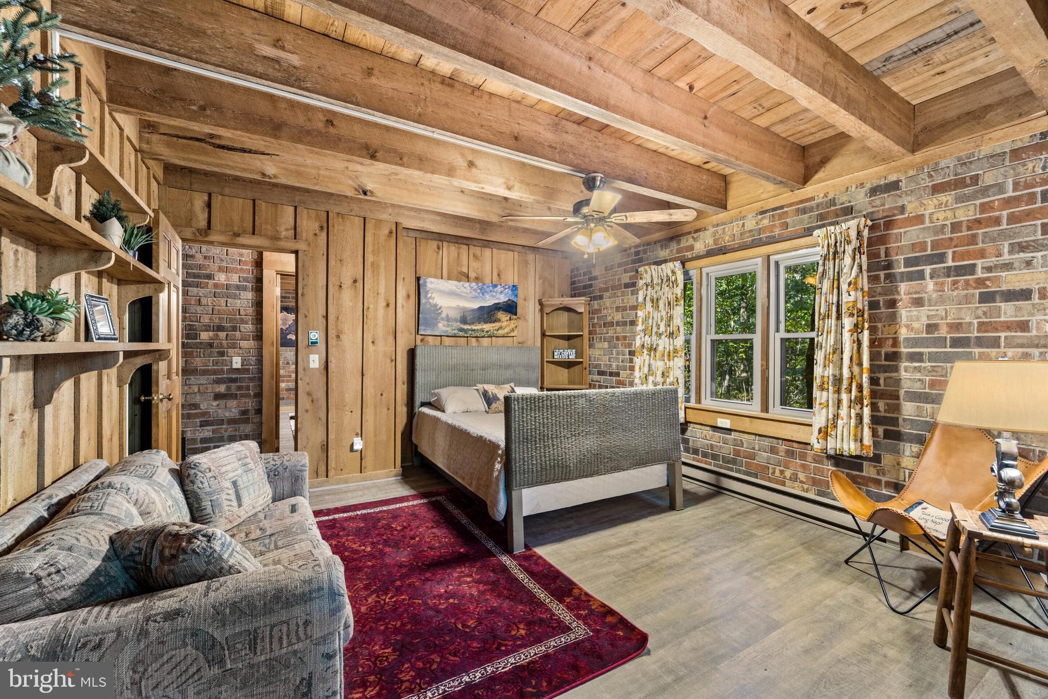 MASSANUTTEN - Residential