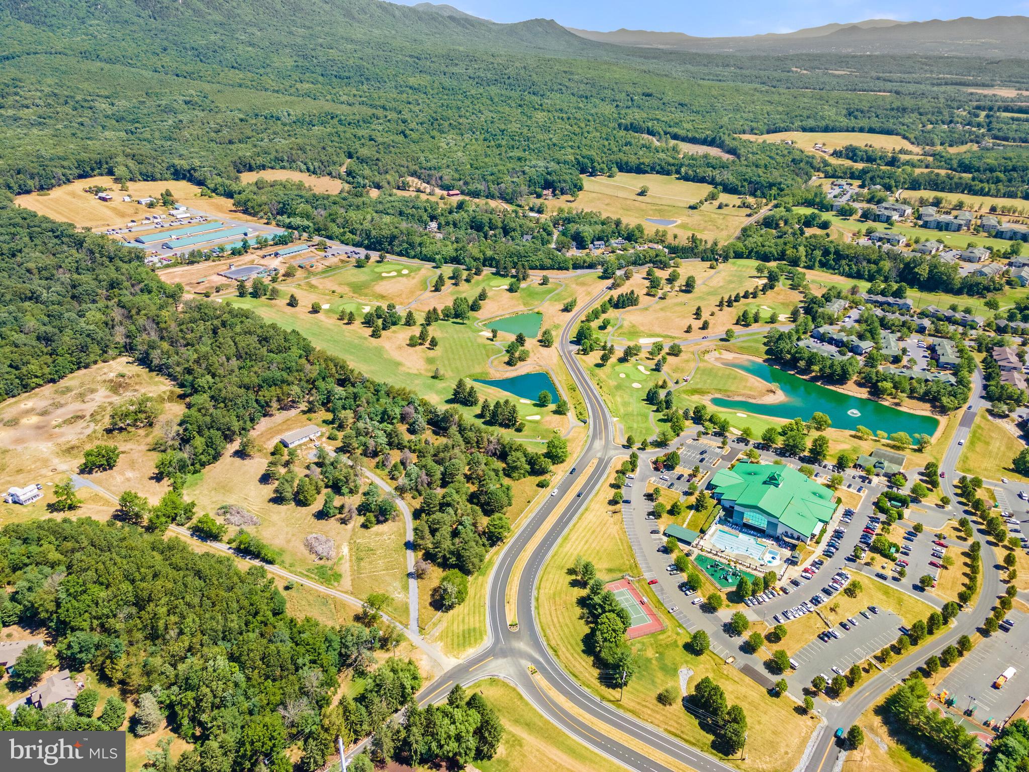 MASSANUTTEN - Residential