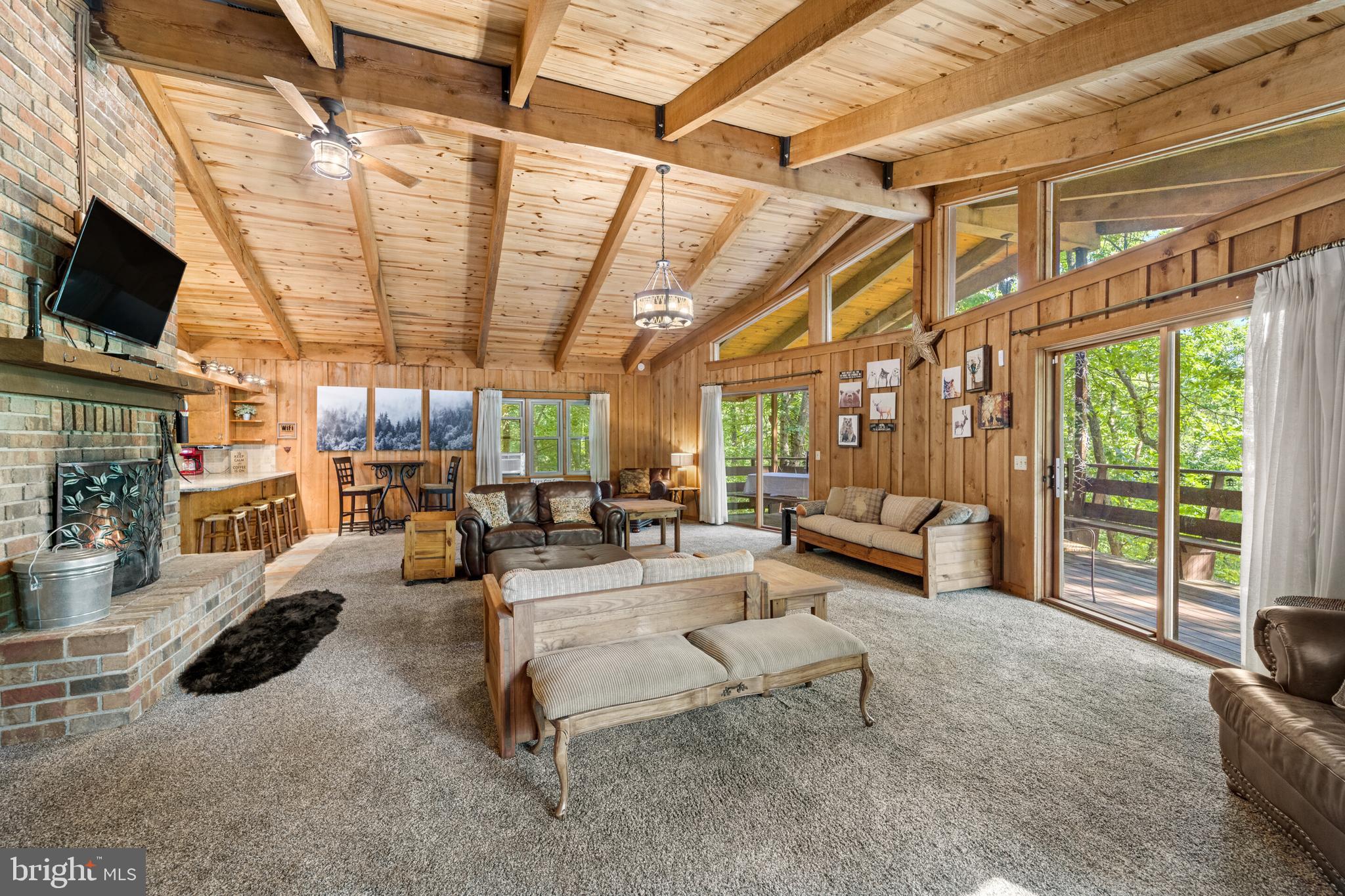 MASSANUTTEN - Residential